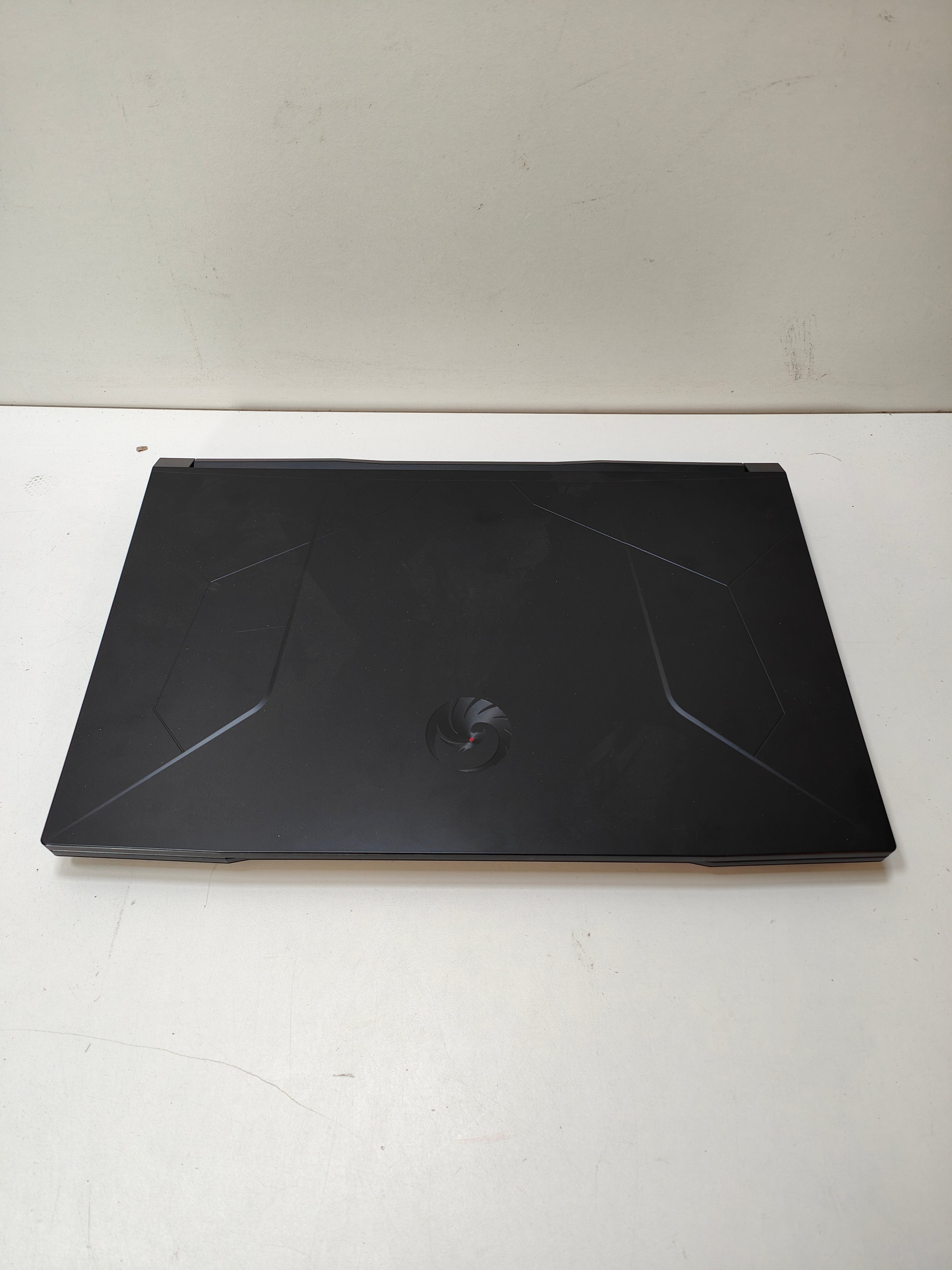 MSI Bravo 17 C7UDX-053 QWERTY