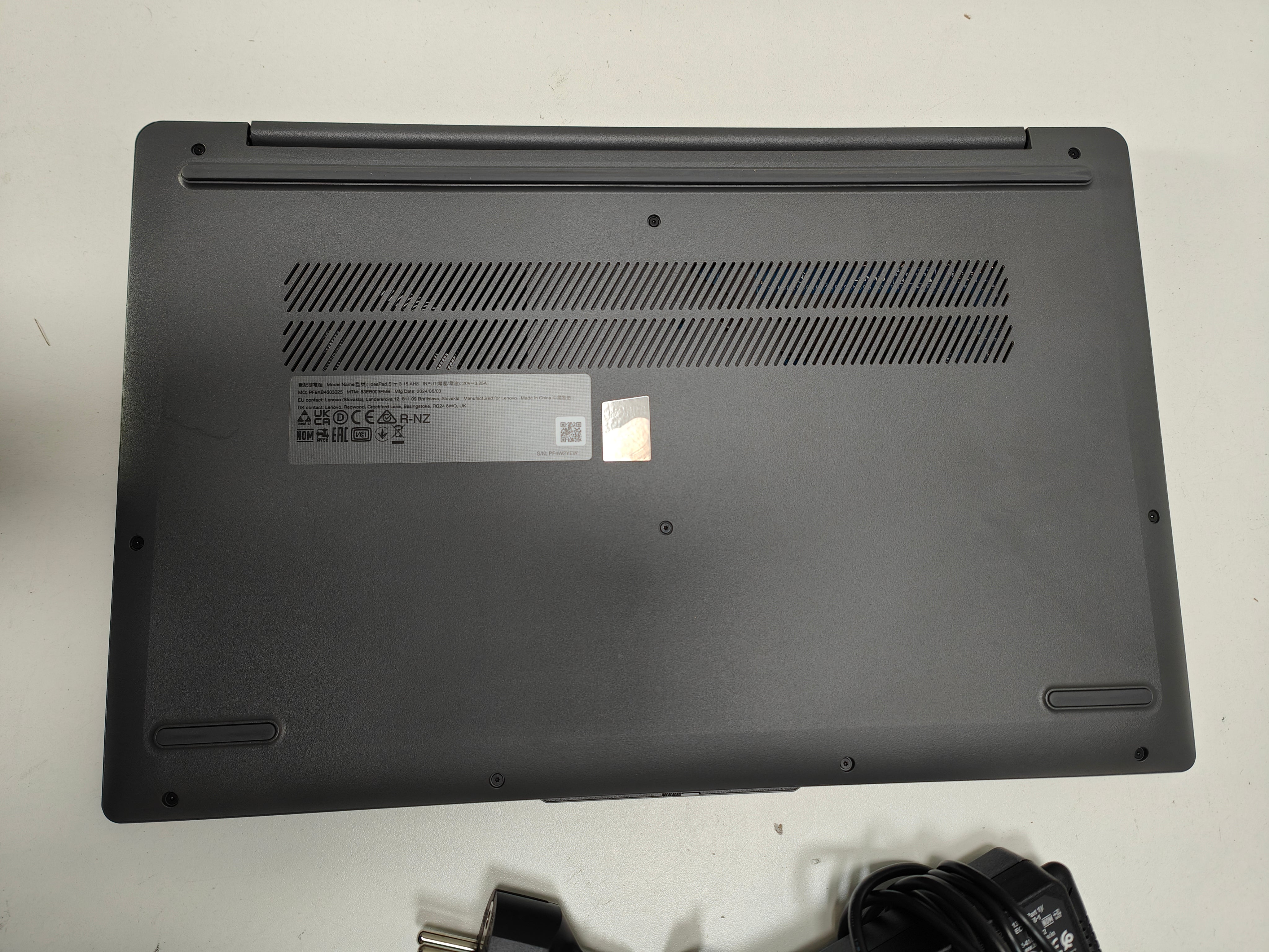 Lenovo IdeaPad Slim 3 15IAH8 83ER003FMB AZERTY