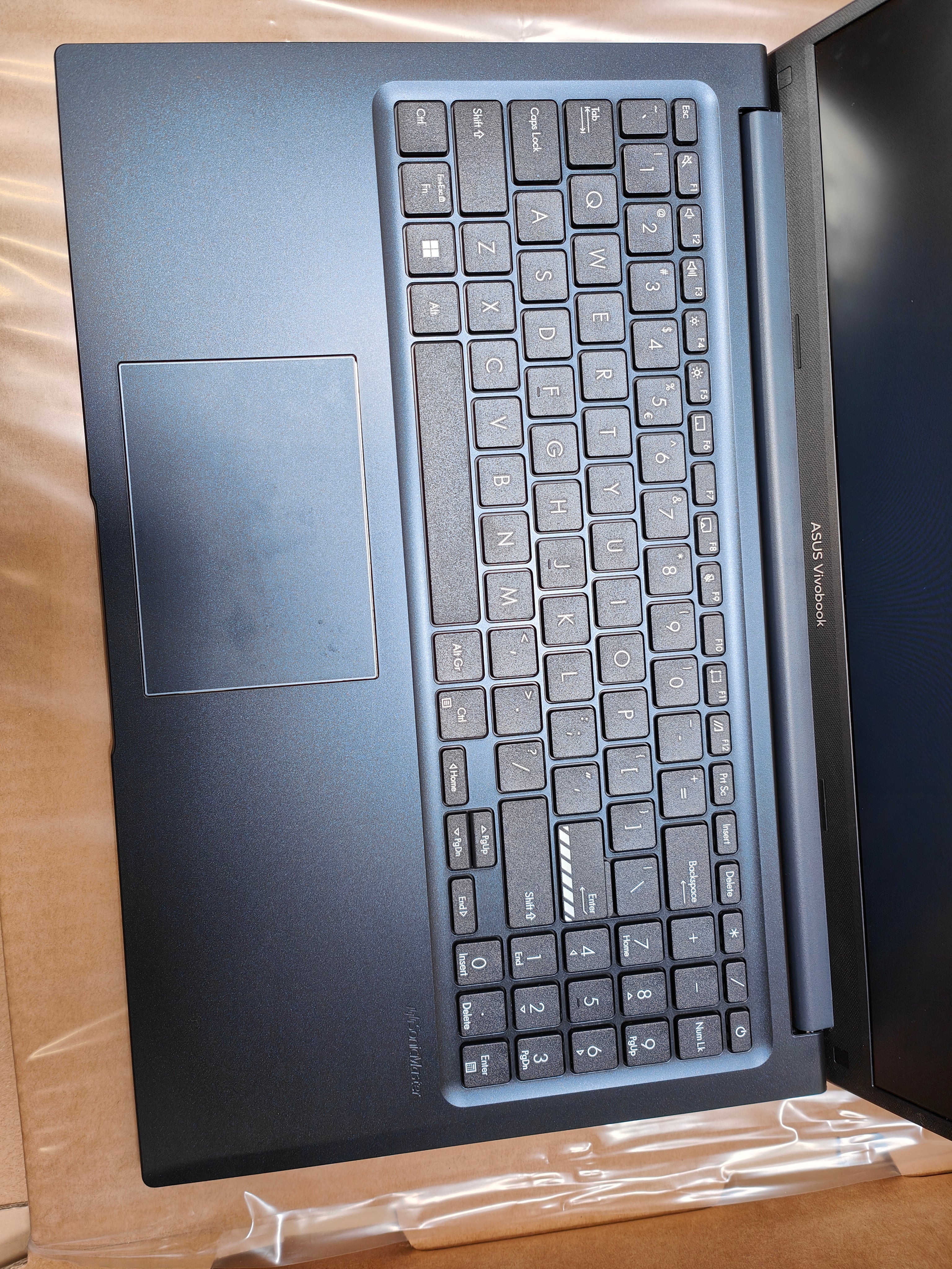Asus Vivobook 15 X1504ZA-NJ1168W QWERTY