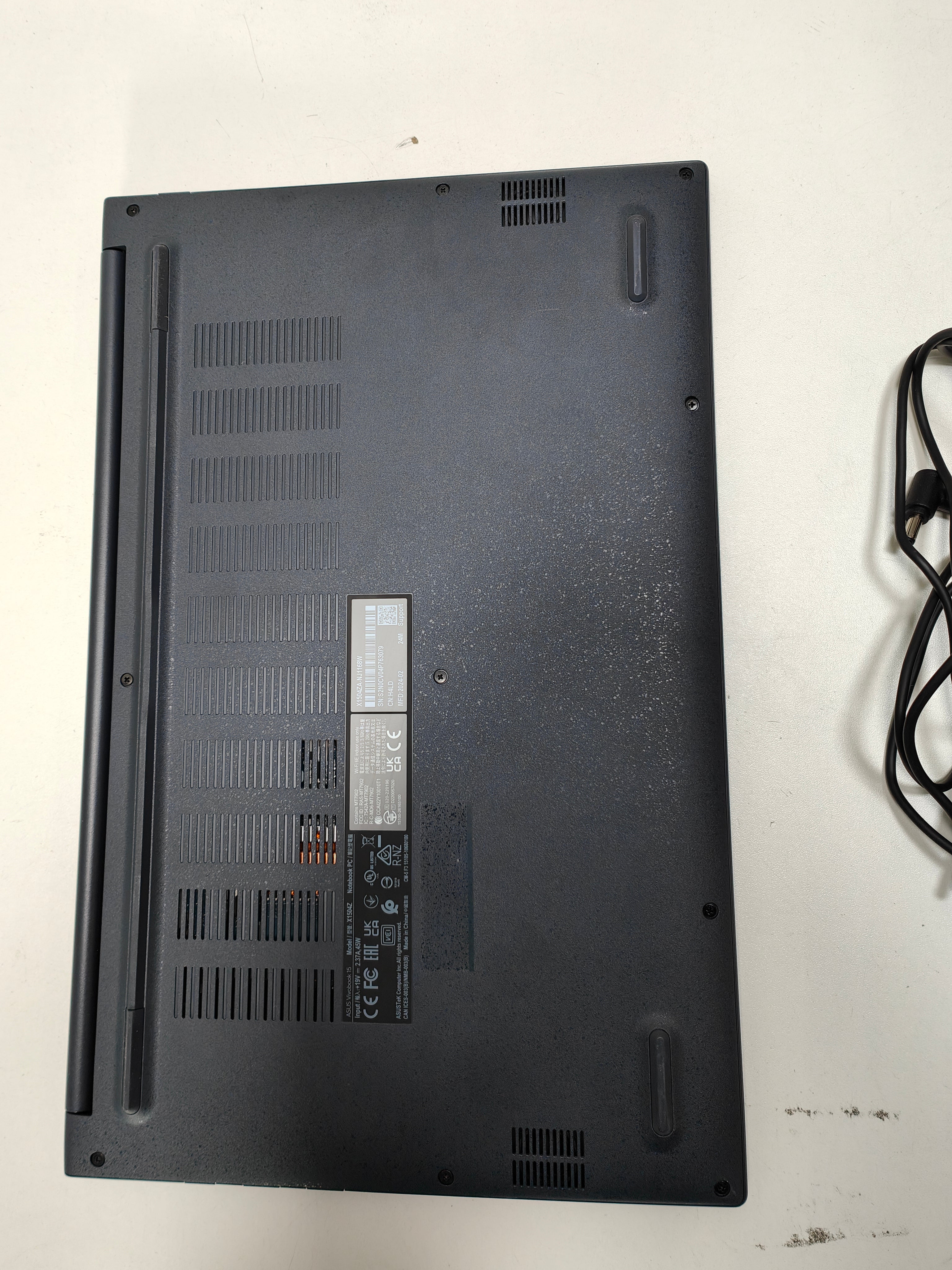 Asus Vivobook 15 X1504ZA-NJ1168W QWERTY