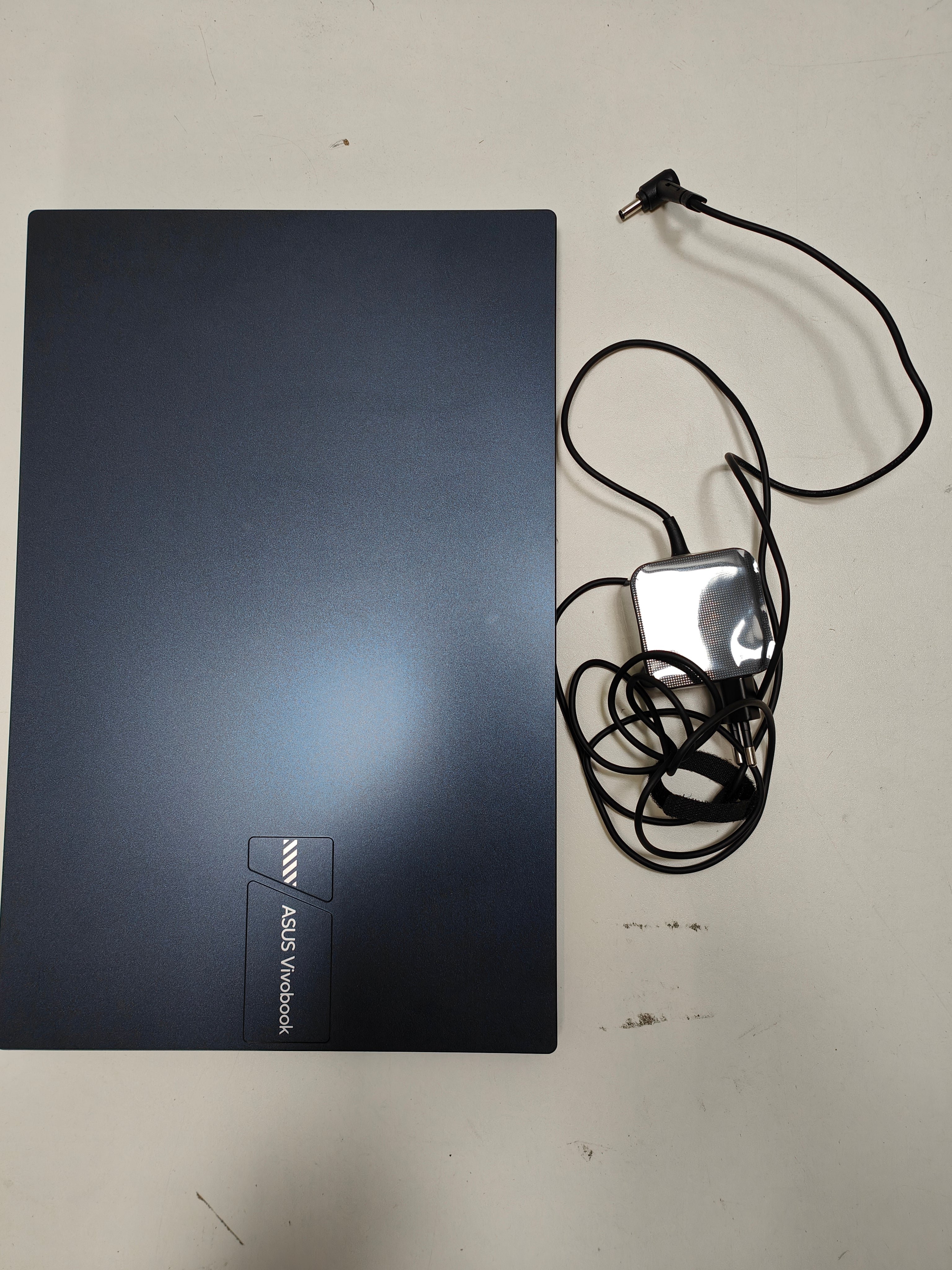 Asus Vivobook 15 X1504ZA-NJ1168W QWERTY