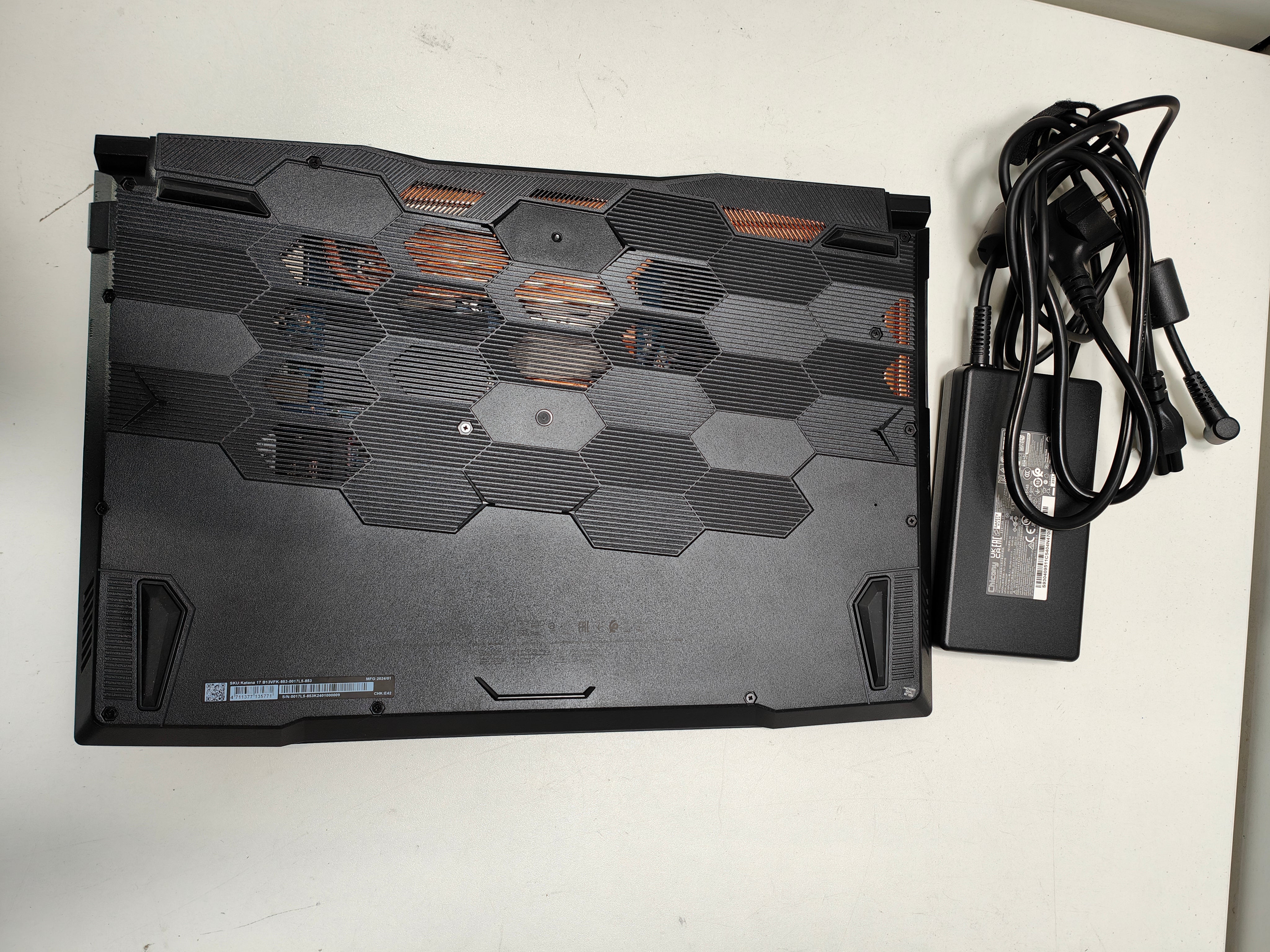 MSI Katana 17 B13VFK-853 QWERTZ