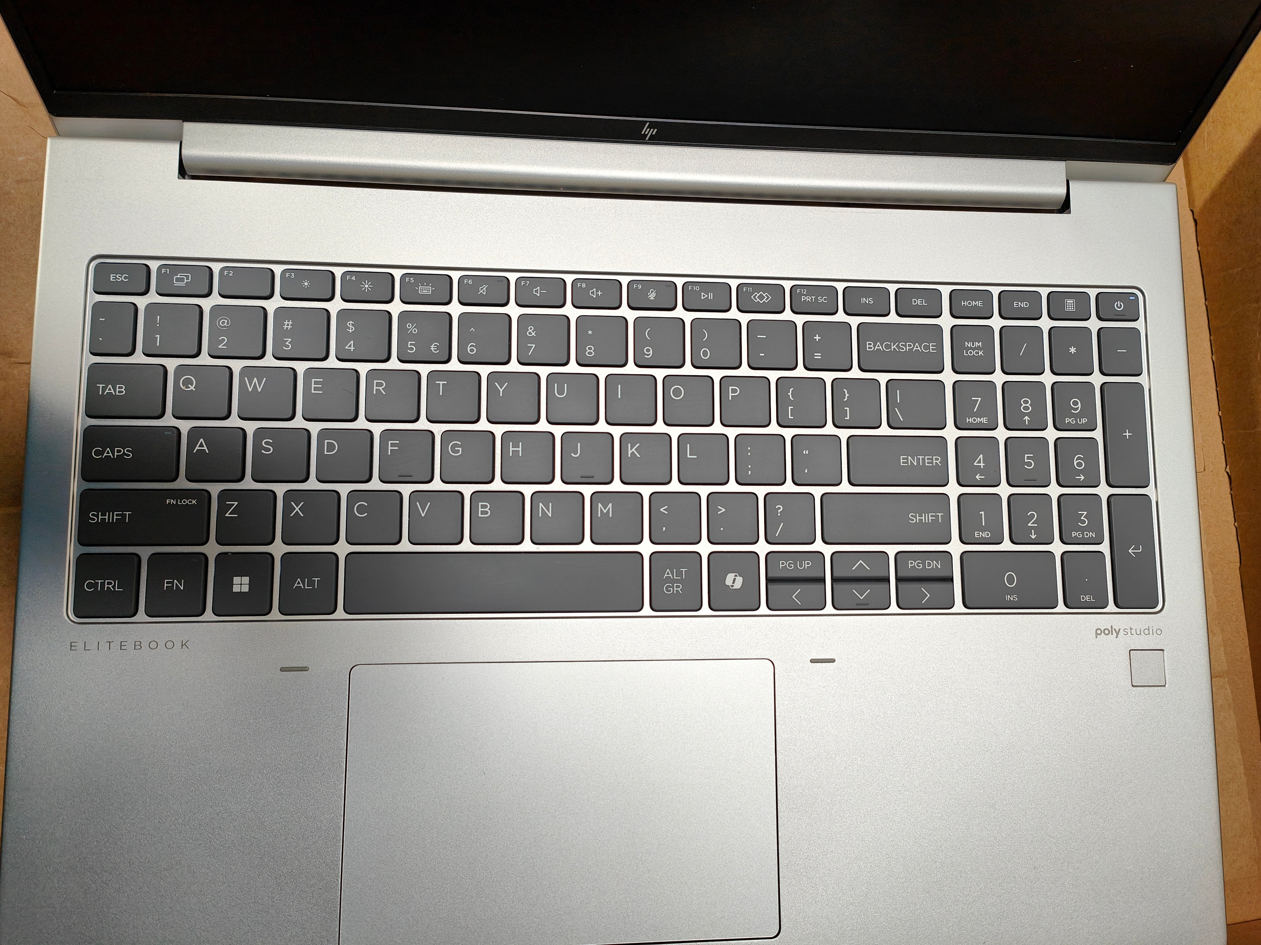 HP EliteBook 660 G11 - B2PR3ES QWERTY
