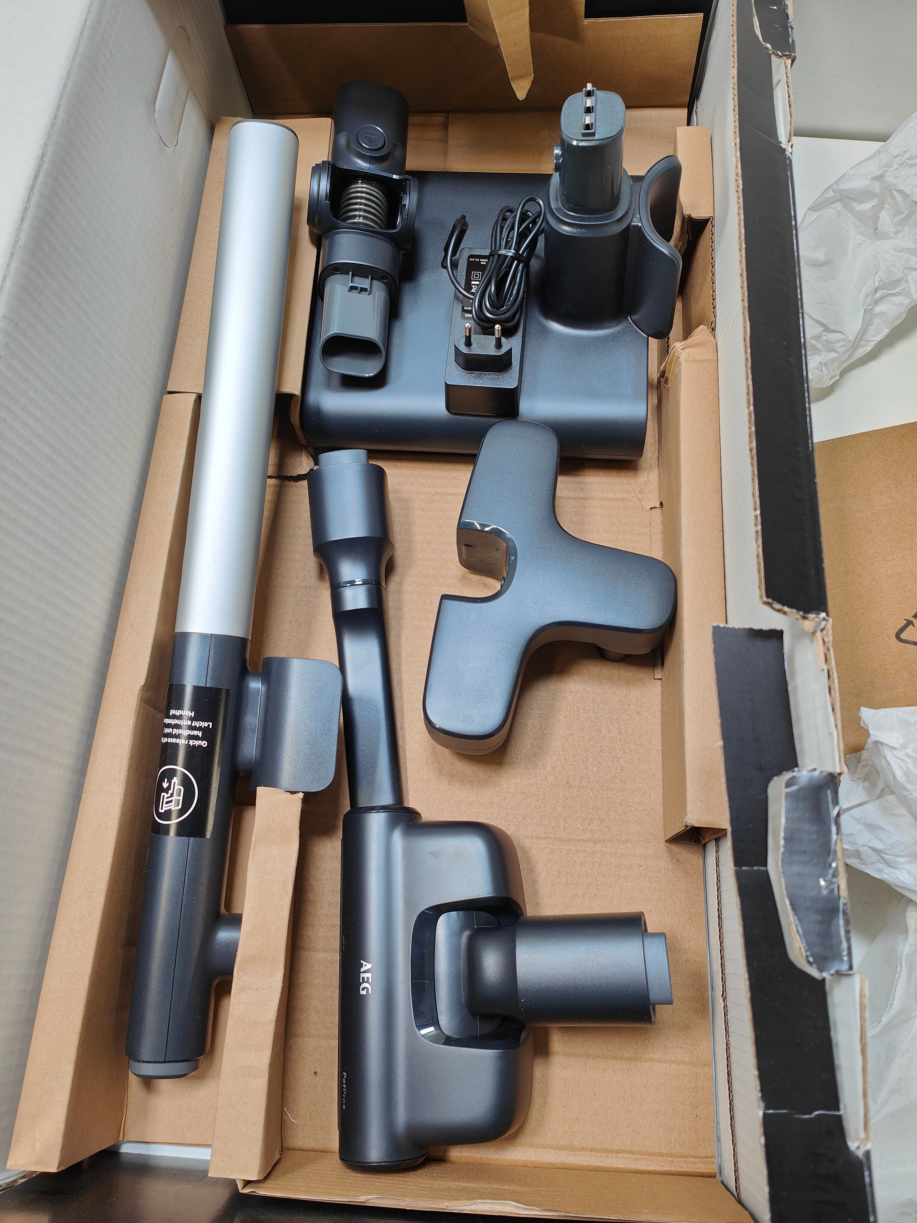 AEG ANIMAL 8000 (AP81AB25UG)