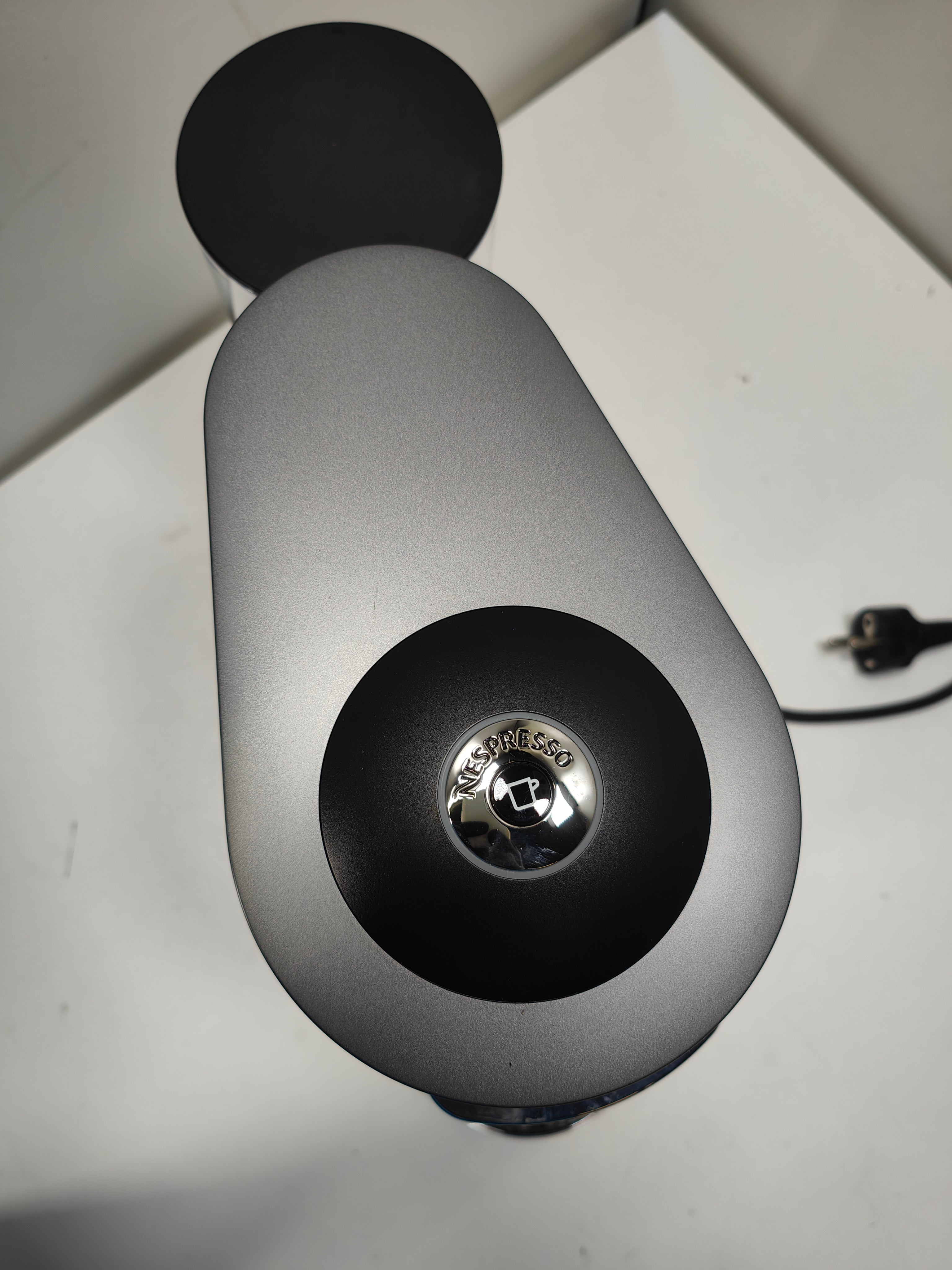 Magimix Nespresso Vertuo Plus Deluxe Titan