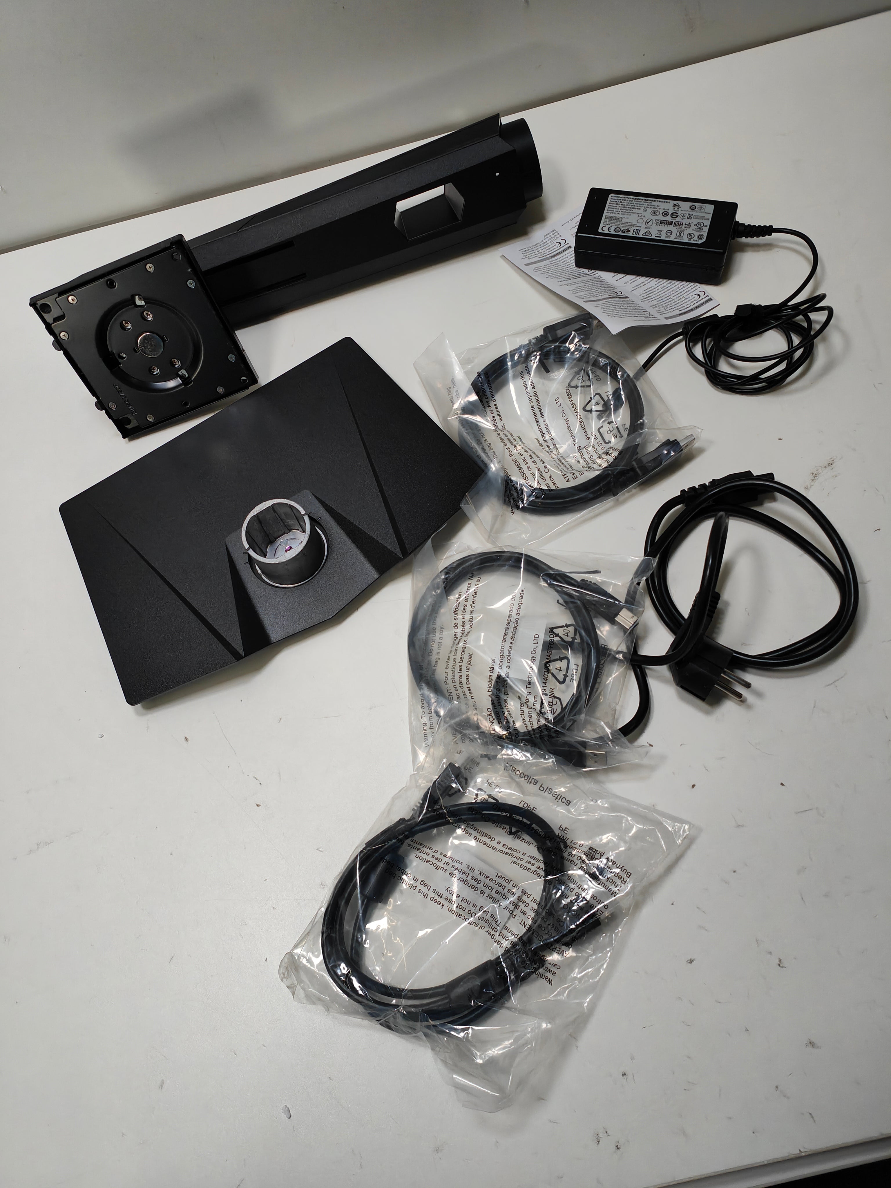MSI Optix MAG274QRFDE QD