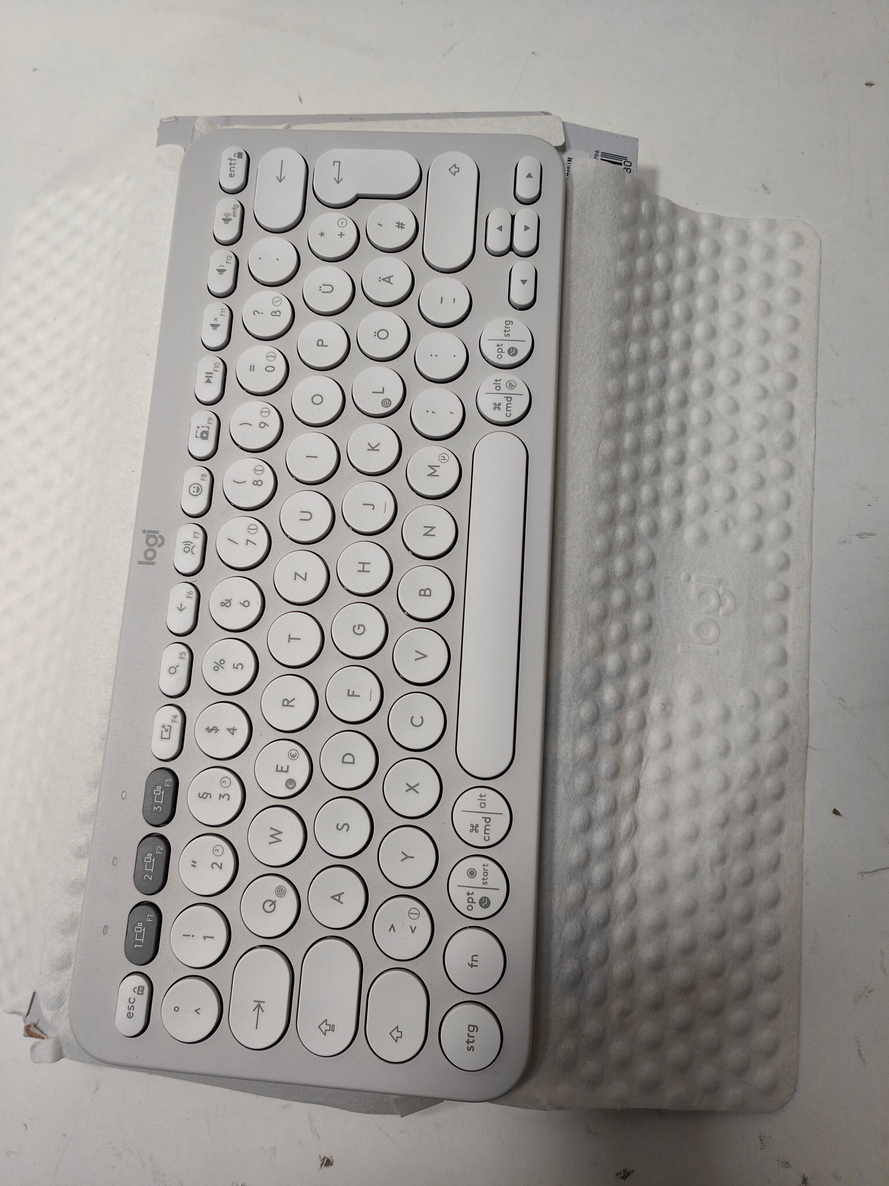 Logitech Pebble Keyboard 2 - K380s White QWERTZ (DE)
