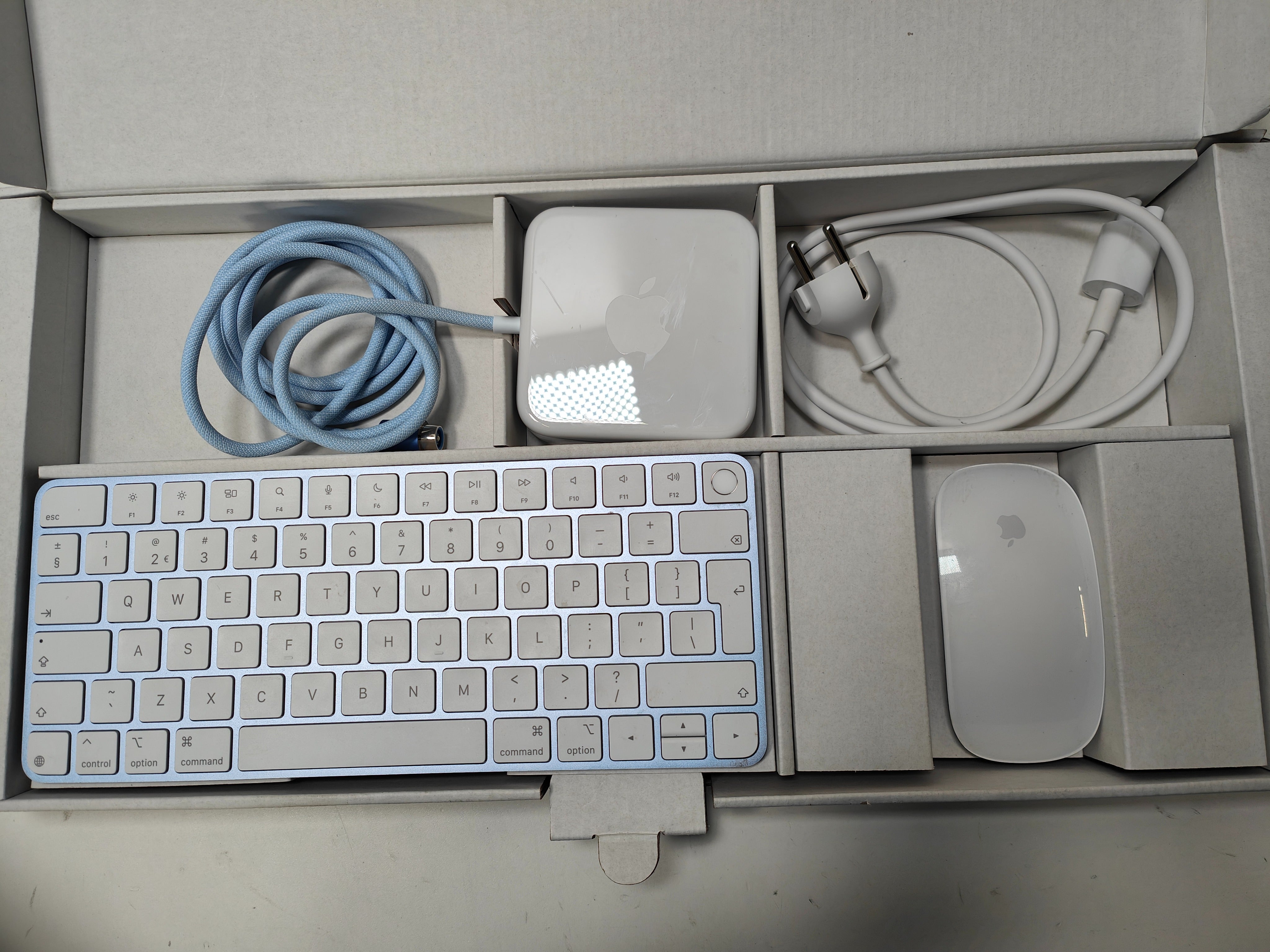 Pack d'accessoires Apple pour iMac 24" (2024) Bleu QWERTY