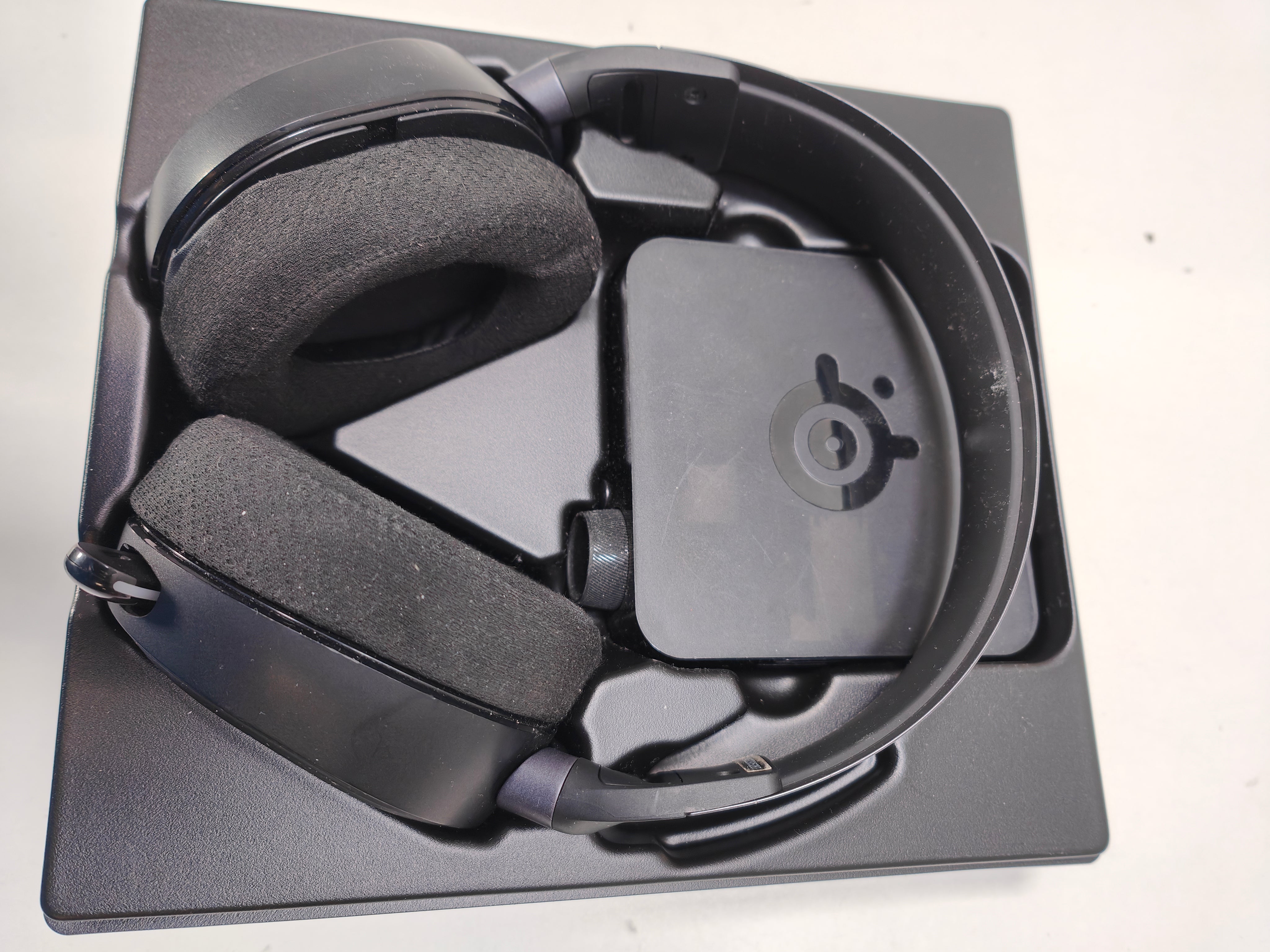 SteelSeries Arctis Pro Wireless