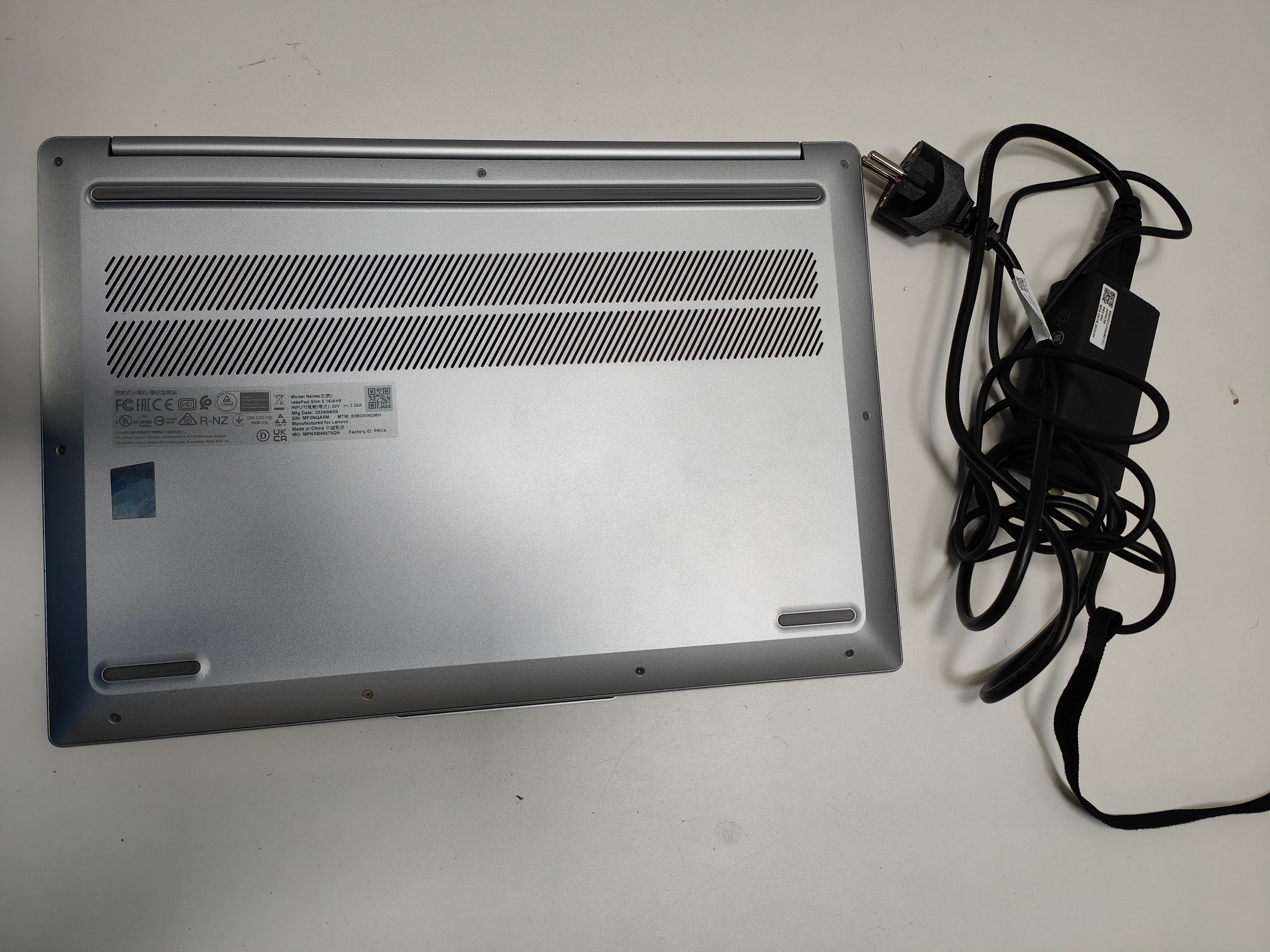 Lenovo IdeaPad Slim 5 16IAH8 83BG006HMB AZERTY