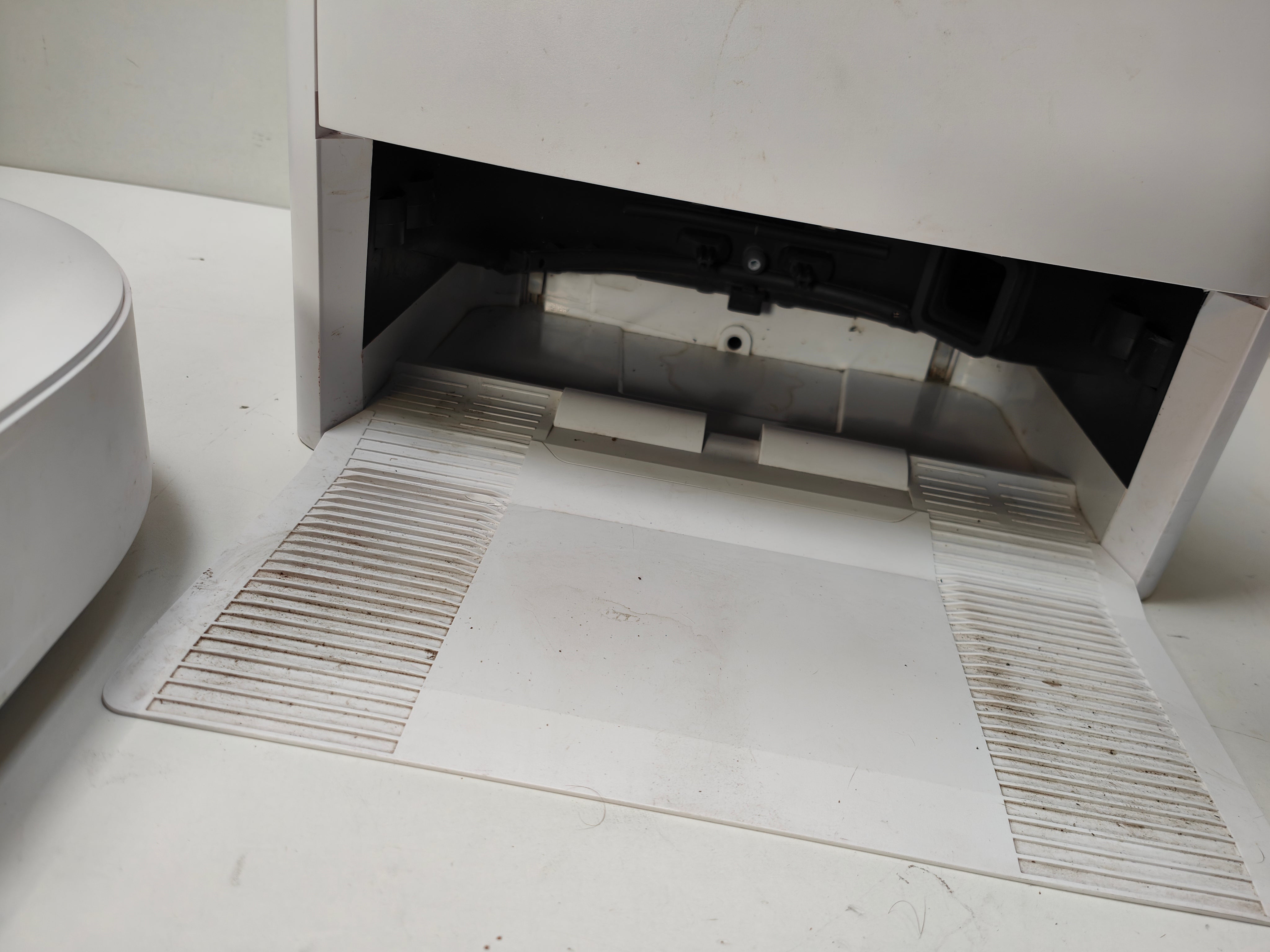 Ecovacs DEEBOT X5 OMNI