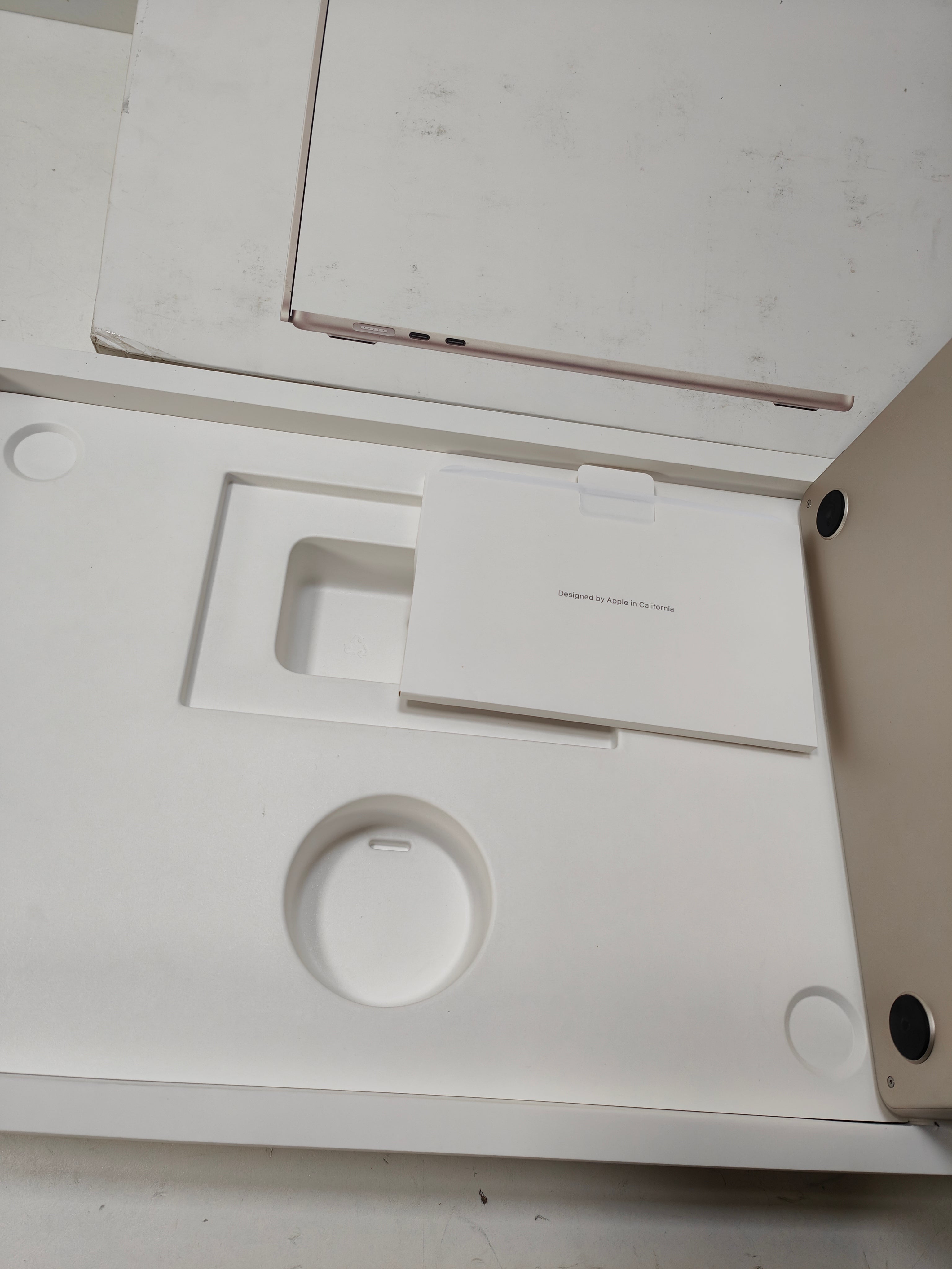 Apple MacBook Air 15" (2024) M3 (8/10) 8GB/256GB Sterrenlicht QWERTY