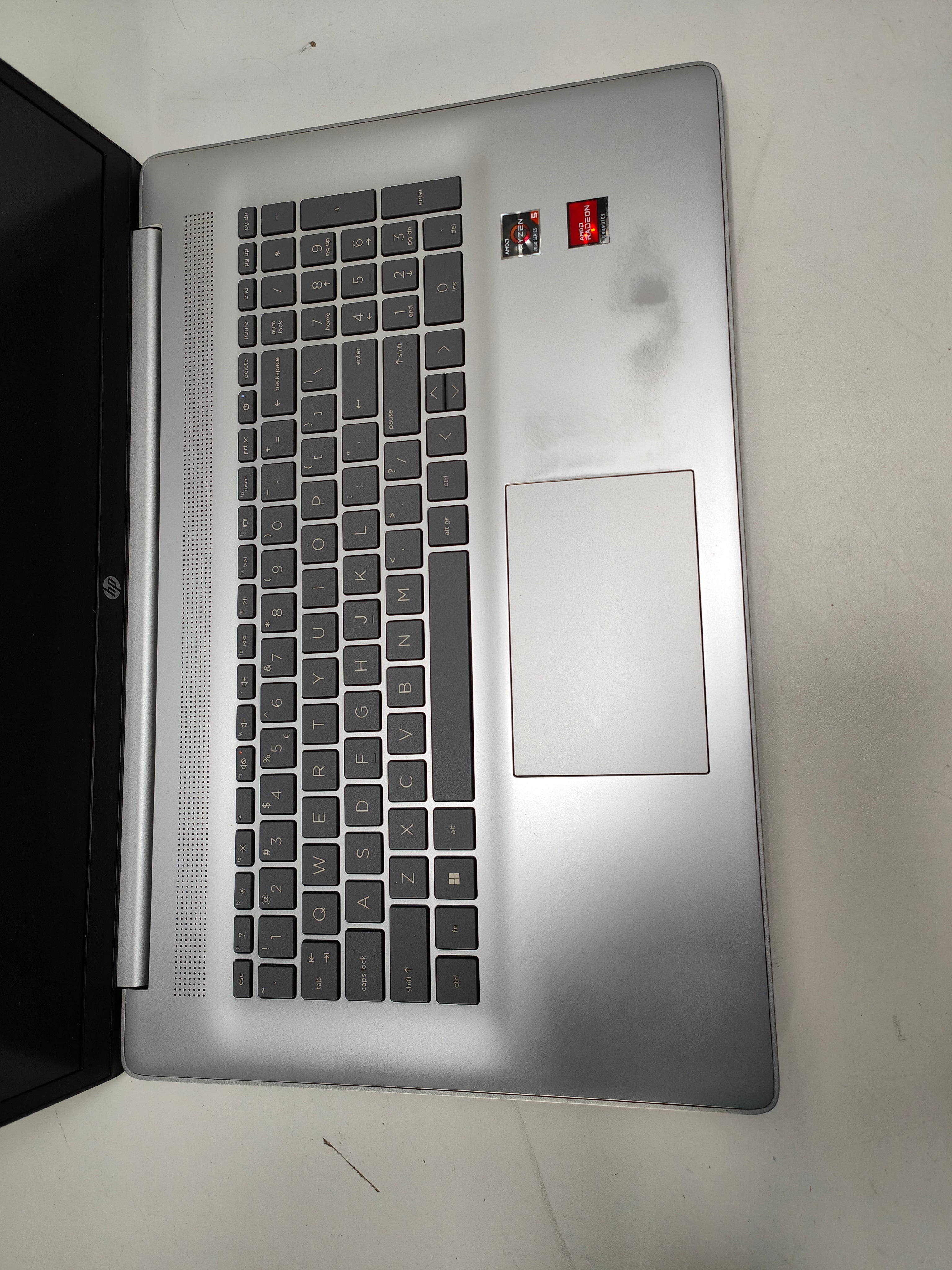 HP Laptop 17-cp2950nd QWERTY