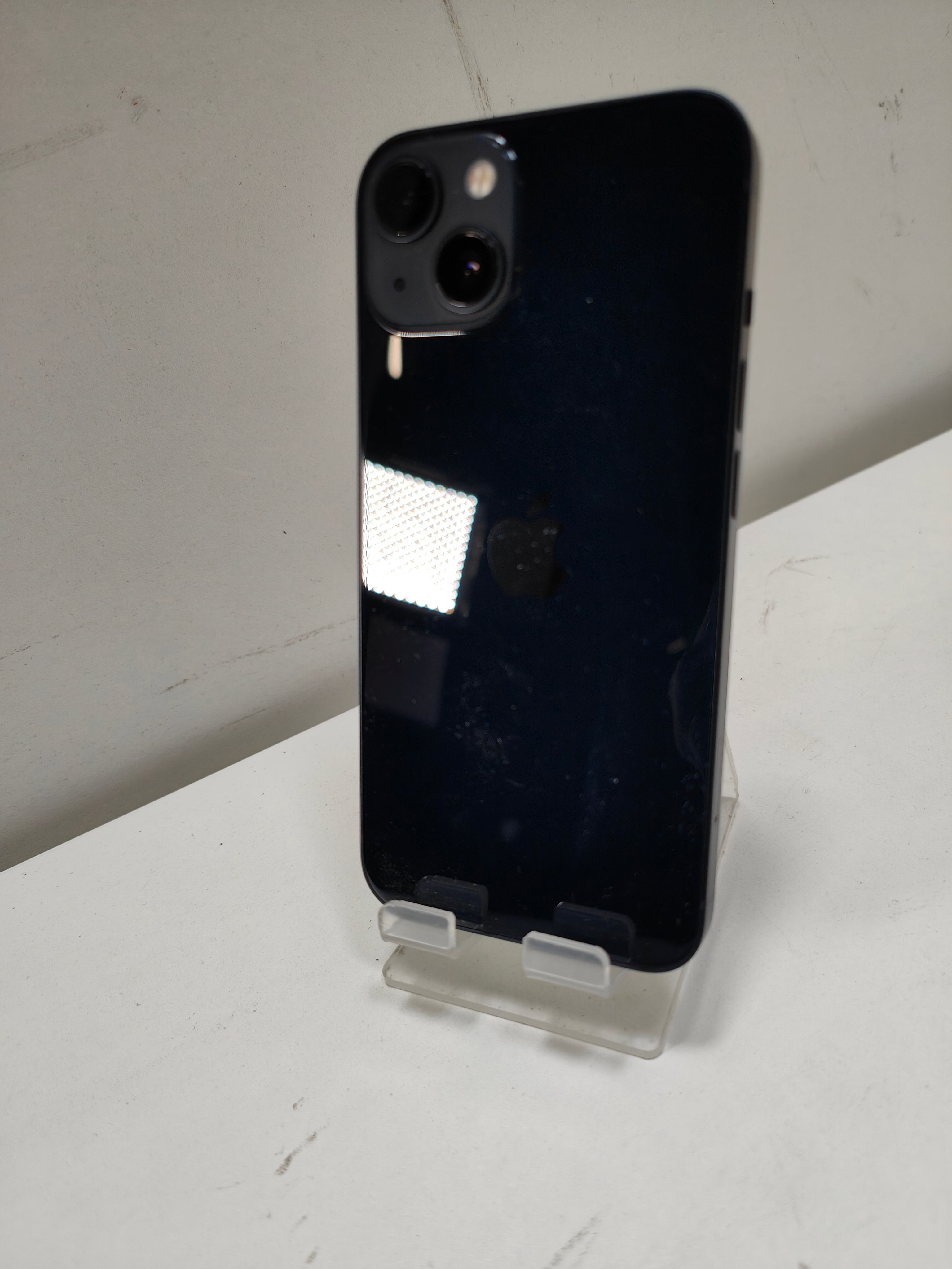 Apple iPhone 13 128GB Schwarz