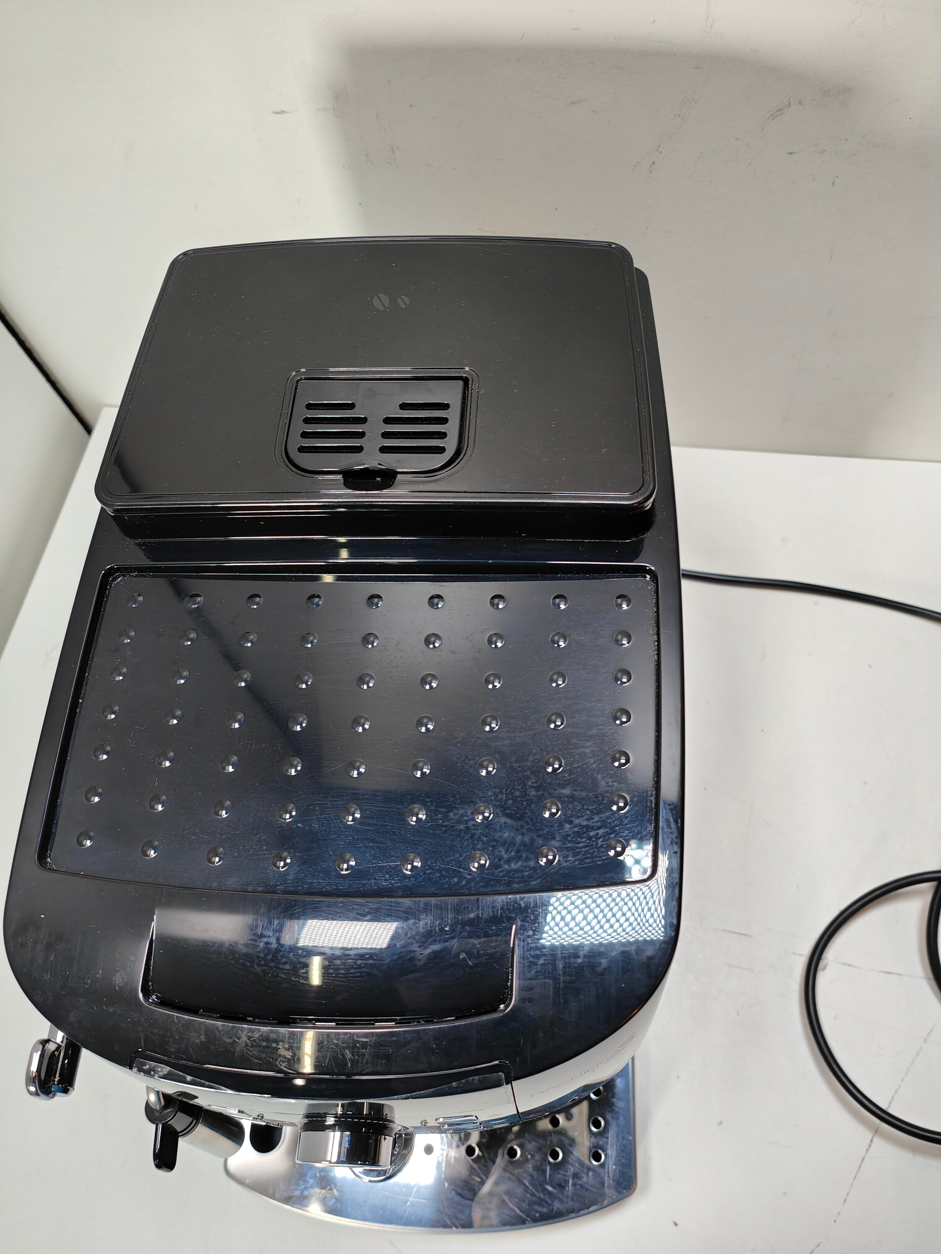 DeLonghi ECAM 21.117.B Magnifica S