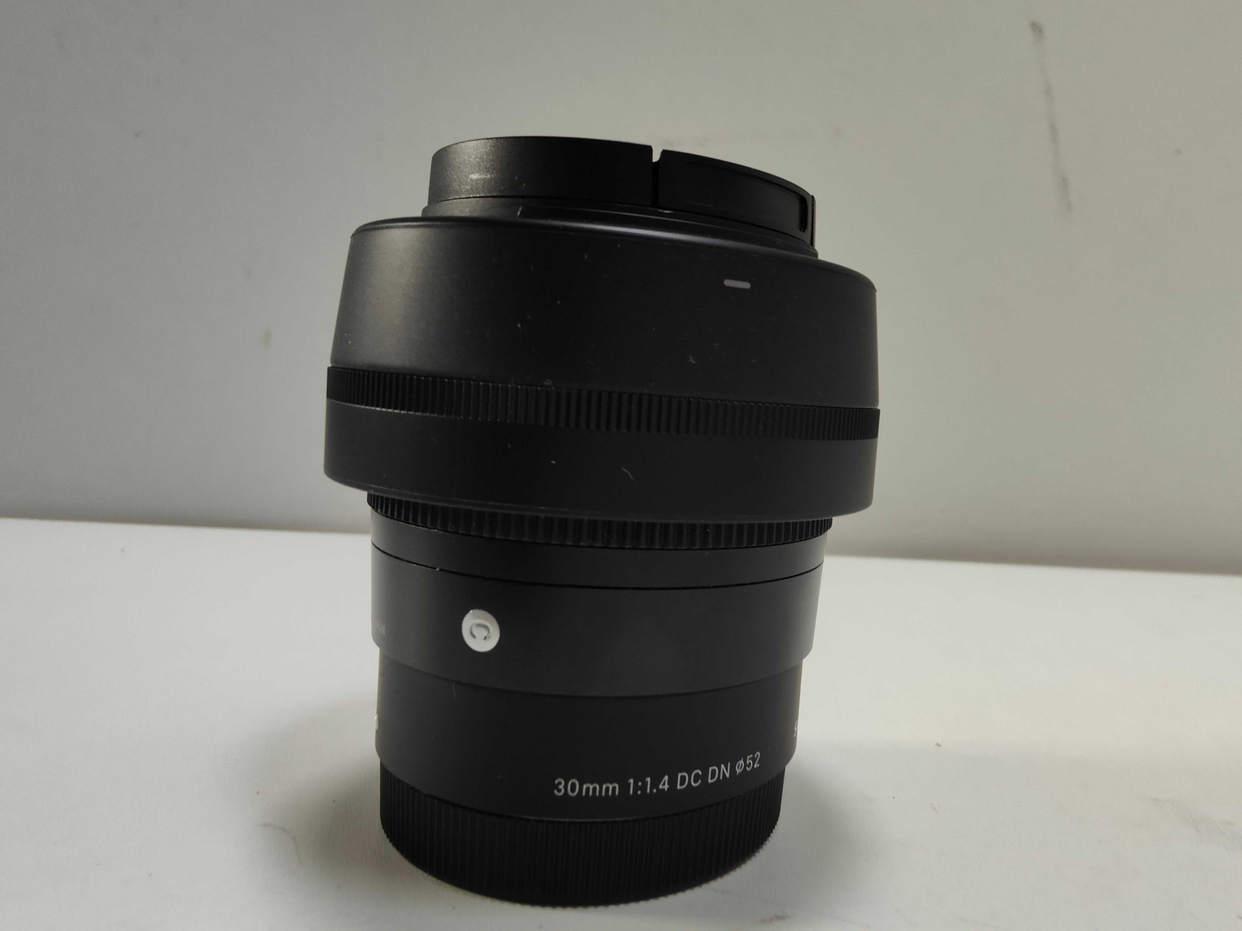 Sigma 30mm f/1.4 DC DN (C) Sony E-Mount