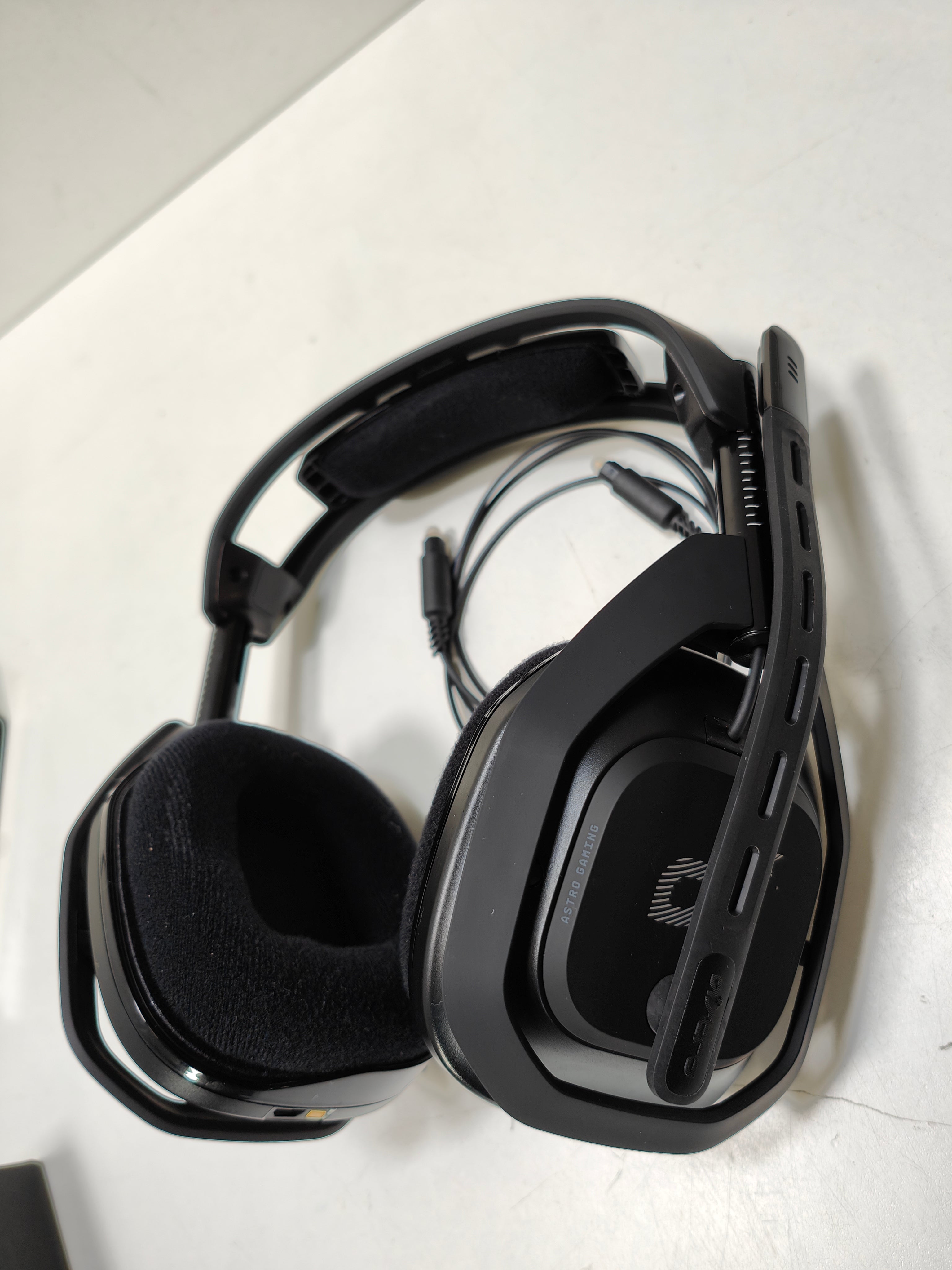 Astro A50 Wireless + Base Station PS4 Edition