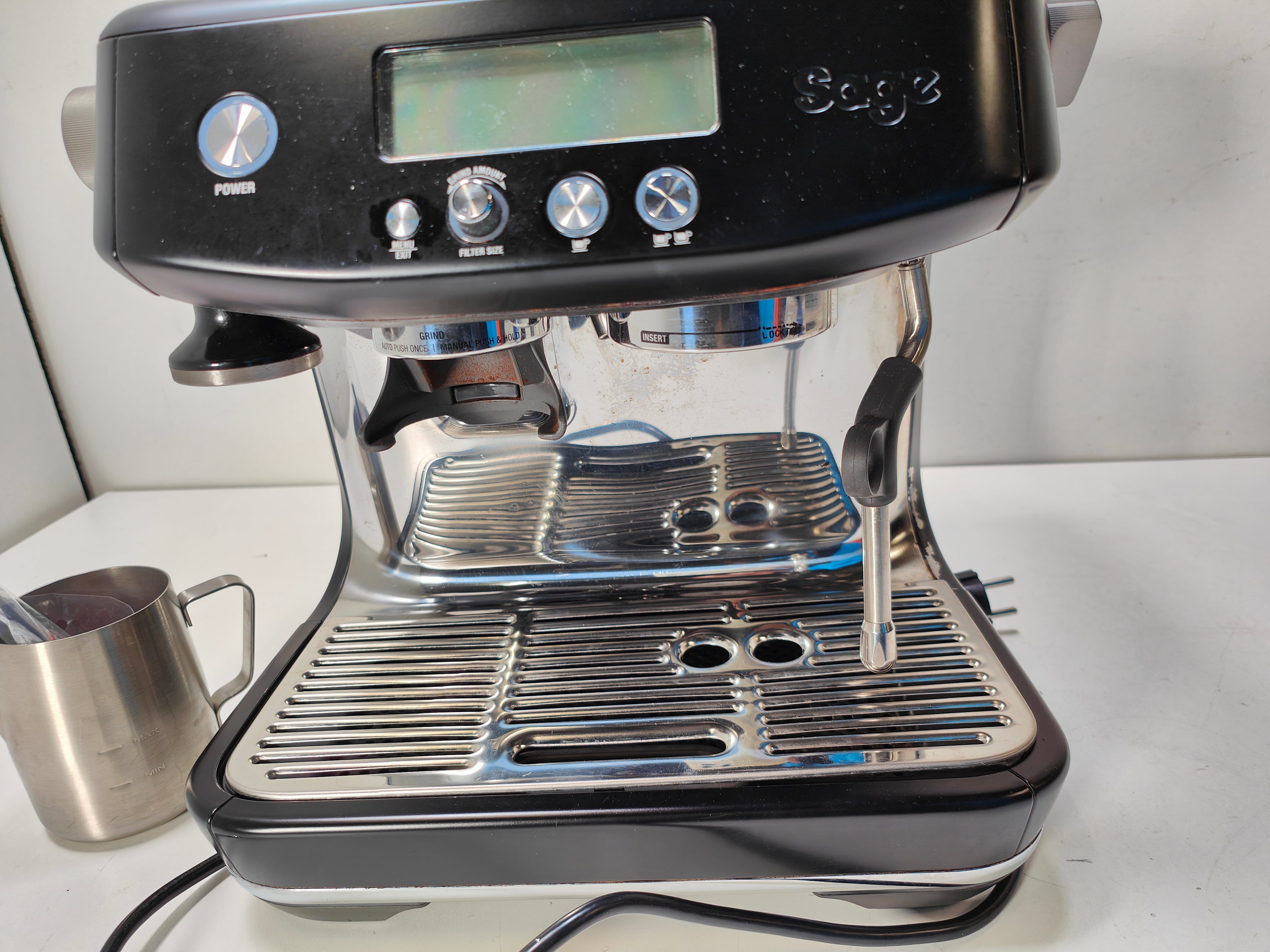 Sage the Barista Pro Black truffle