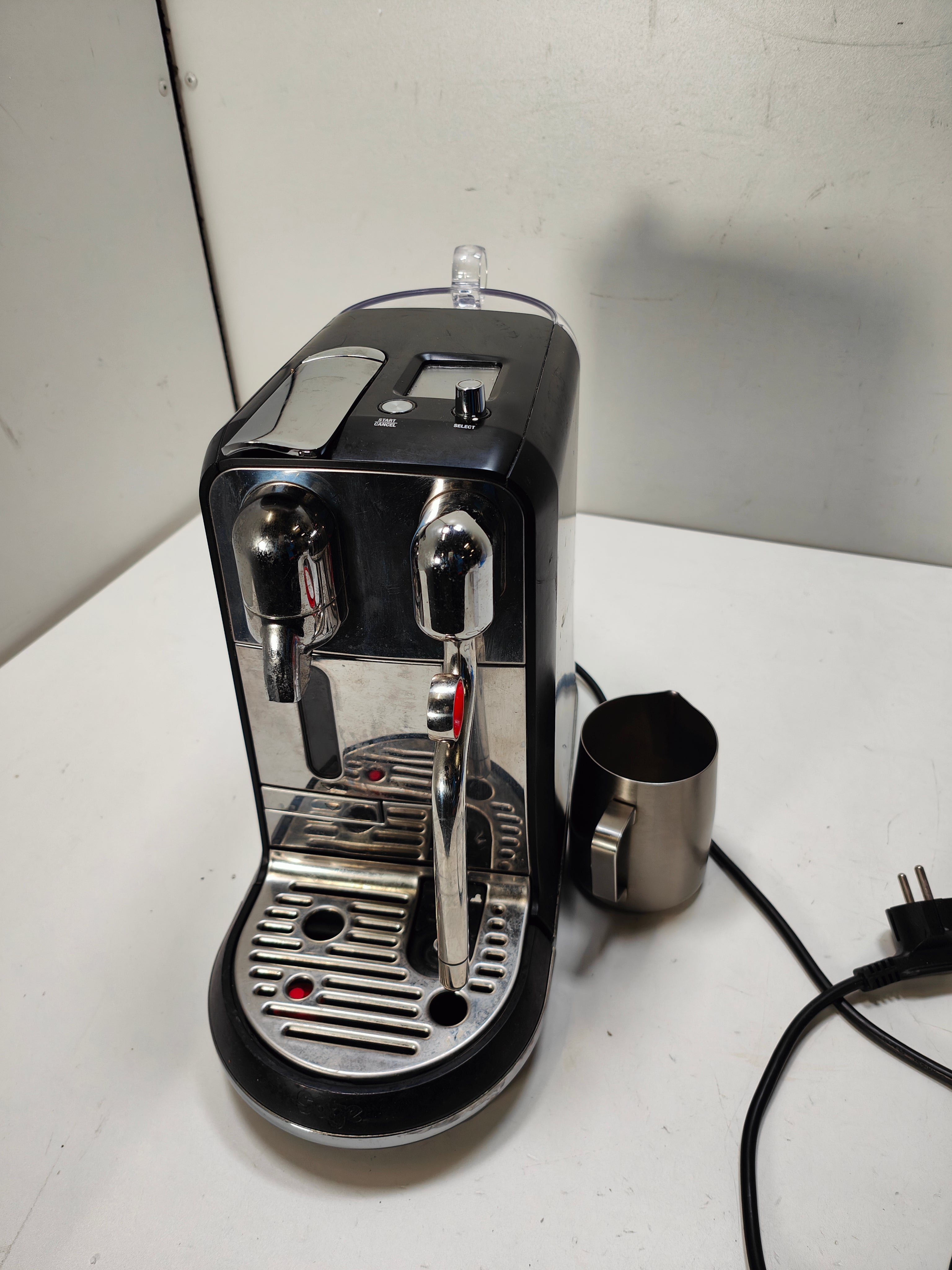 Sage Nespresso Creatista Plus SNE800BTR Black Truffle