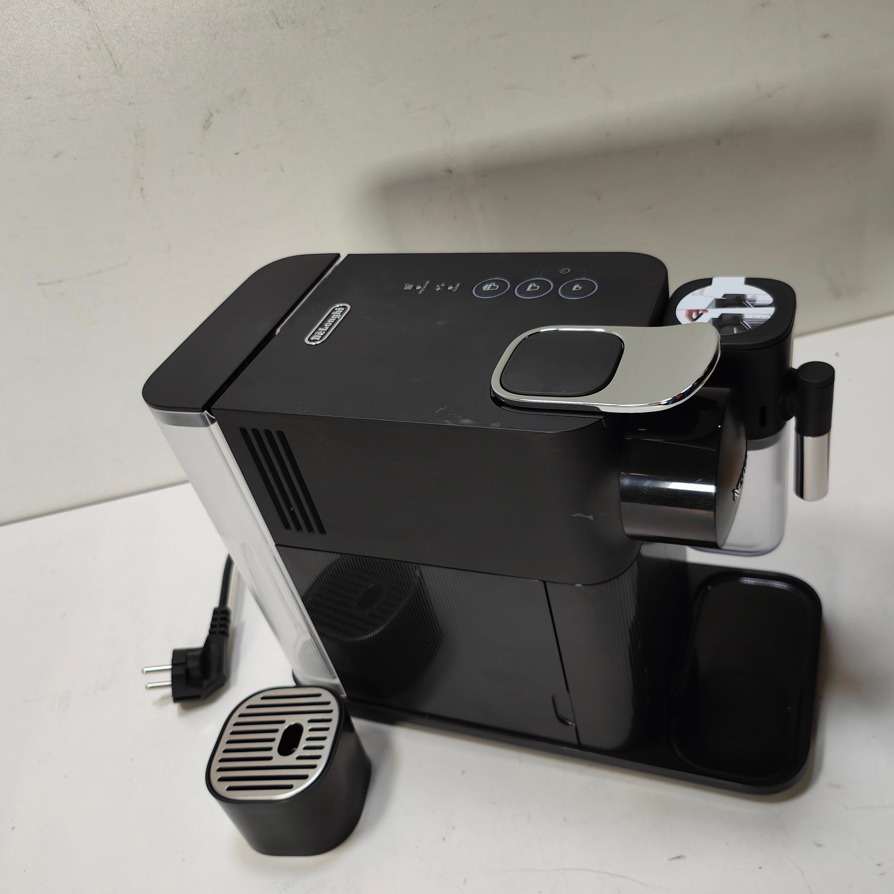 DeLonghi Nespresso Lattissima One EN510.B Zwart