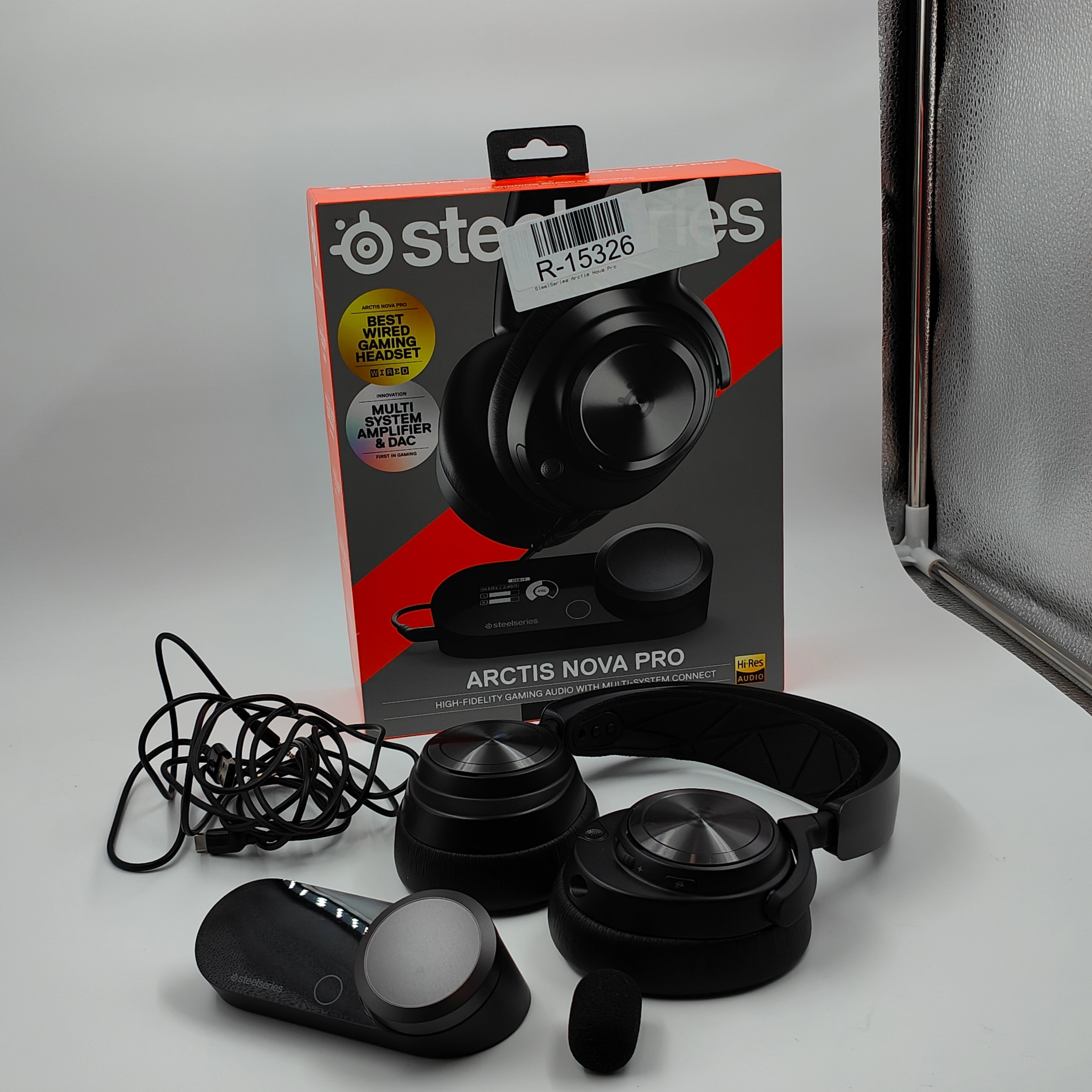 SteelSeries Arctis Nova Pro