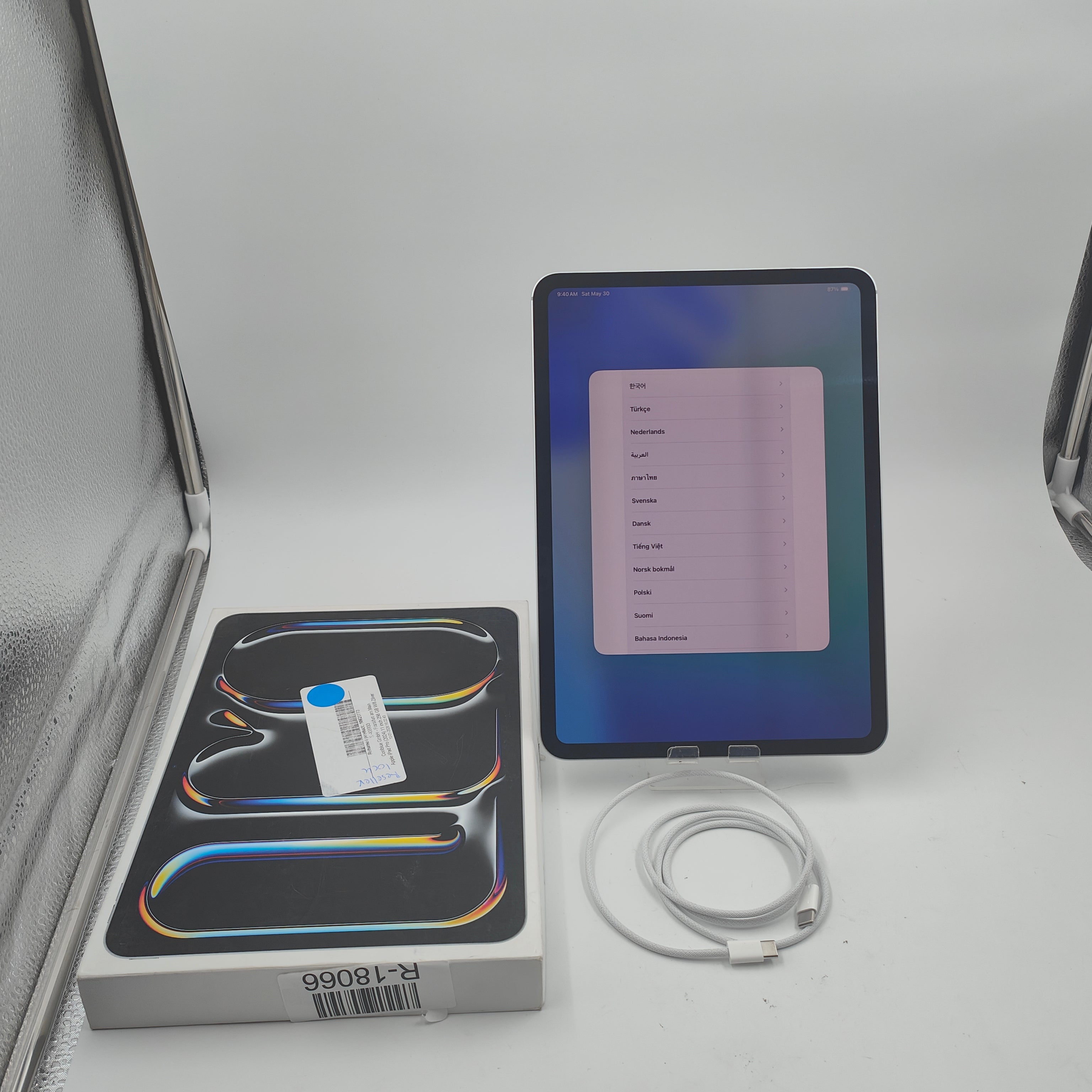 Apple iPad Pro (2024) 11 Zoll 256 GB WLAN Silber