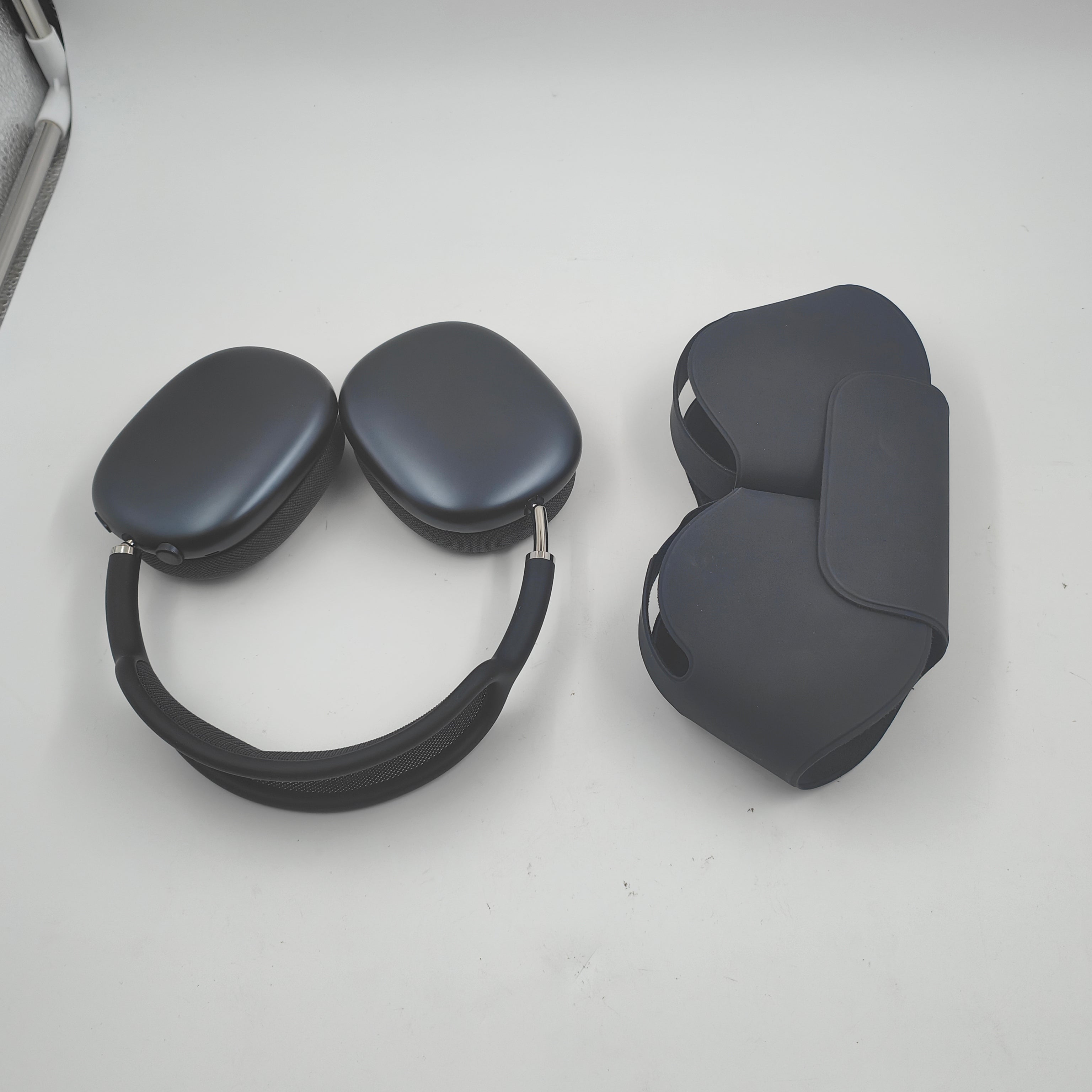 Apple AirPods Max Zwart