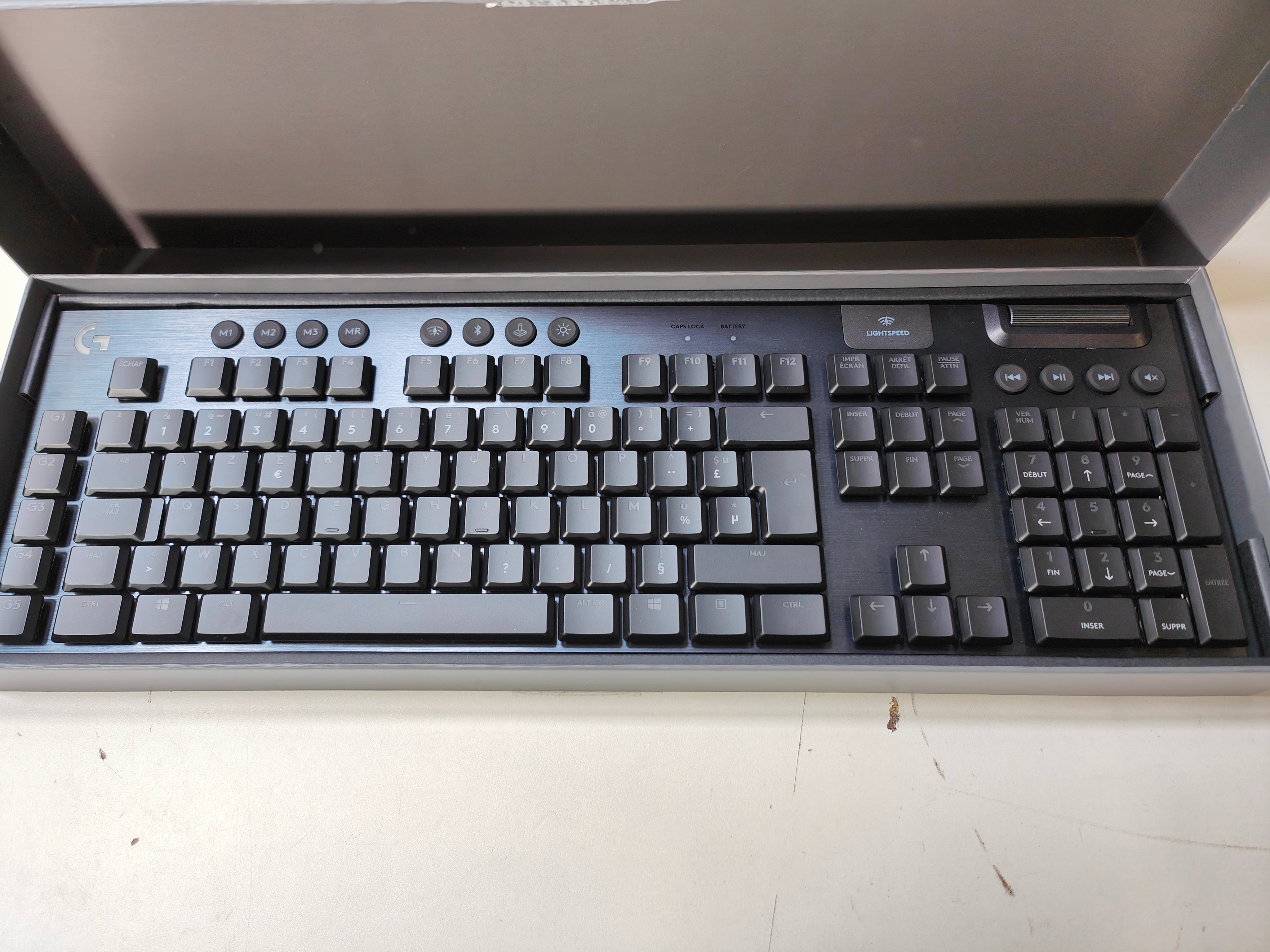 Logitech G 15 Lightspeed Wireless RGB Mechanical Gaming AZERTY