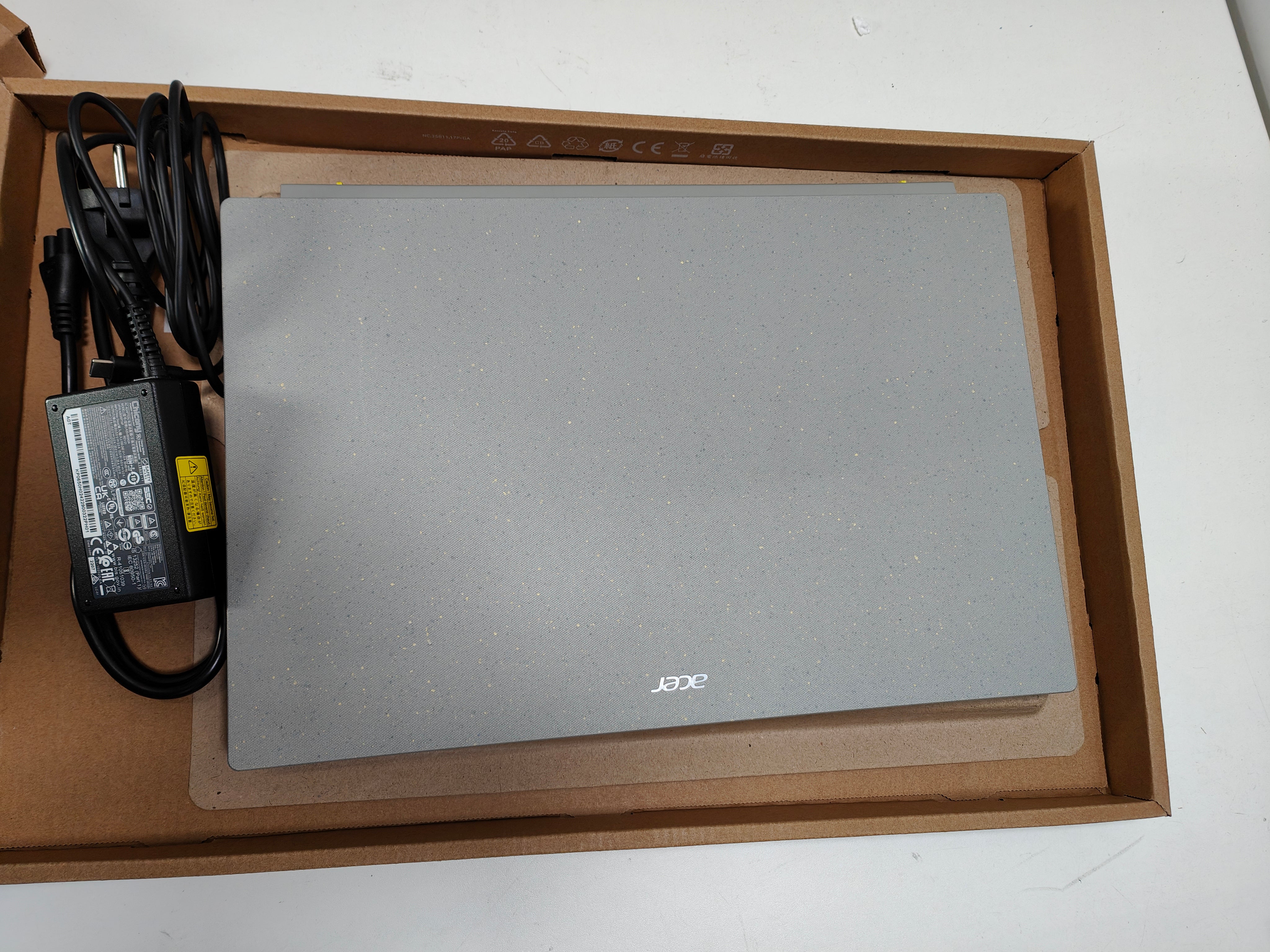 Acer Aspire Vero AV15-52-54AV AZERTY