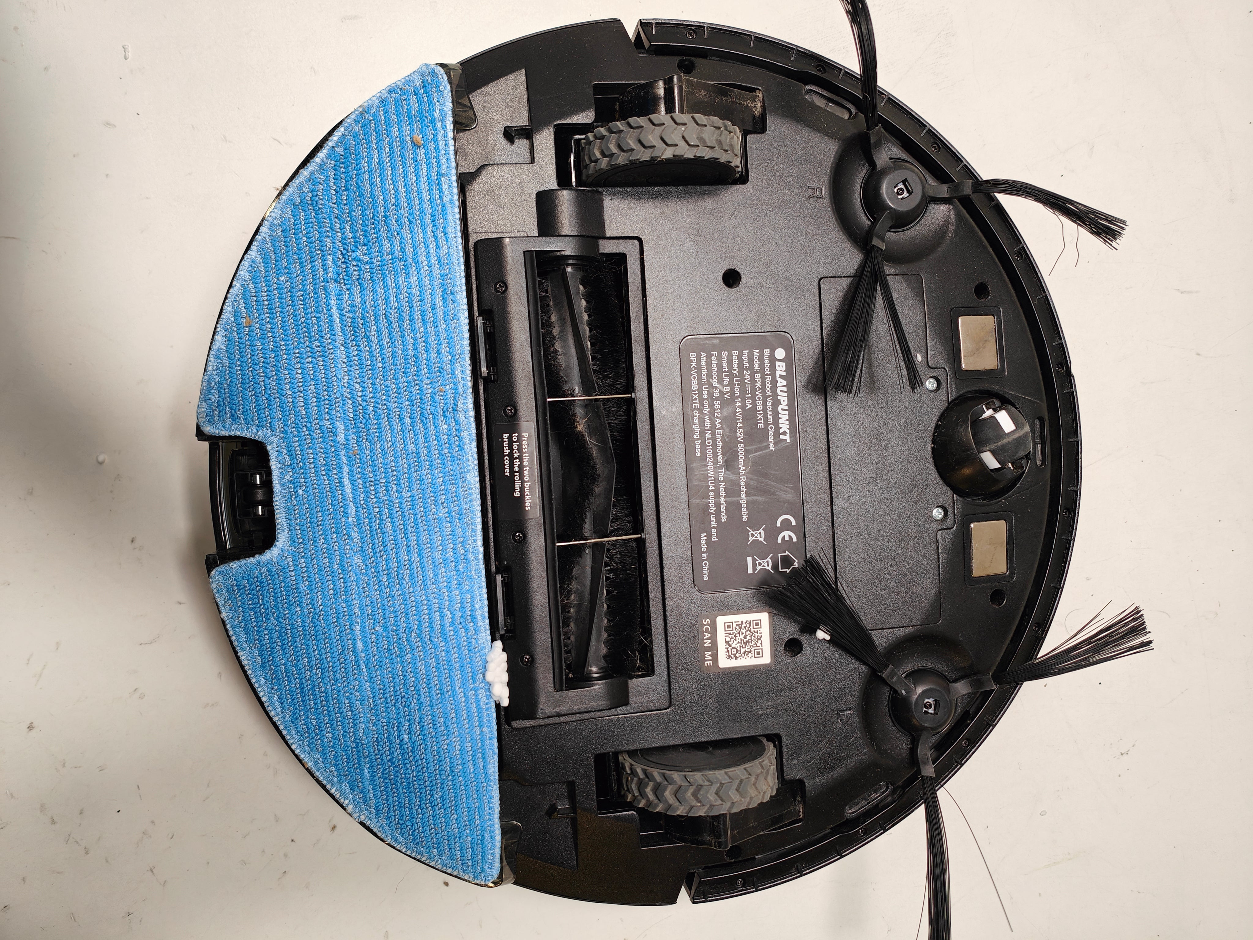 Blaupunkt Bluebot Xtreme