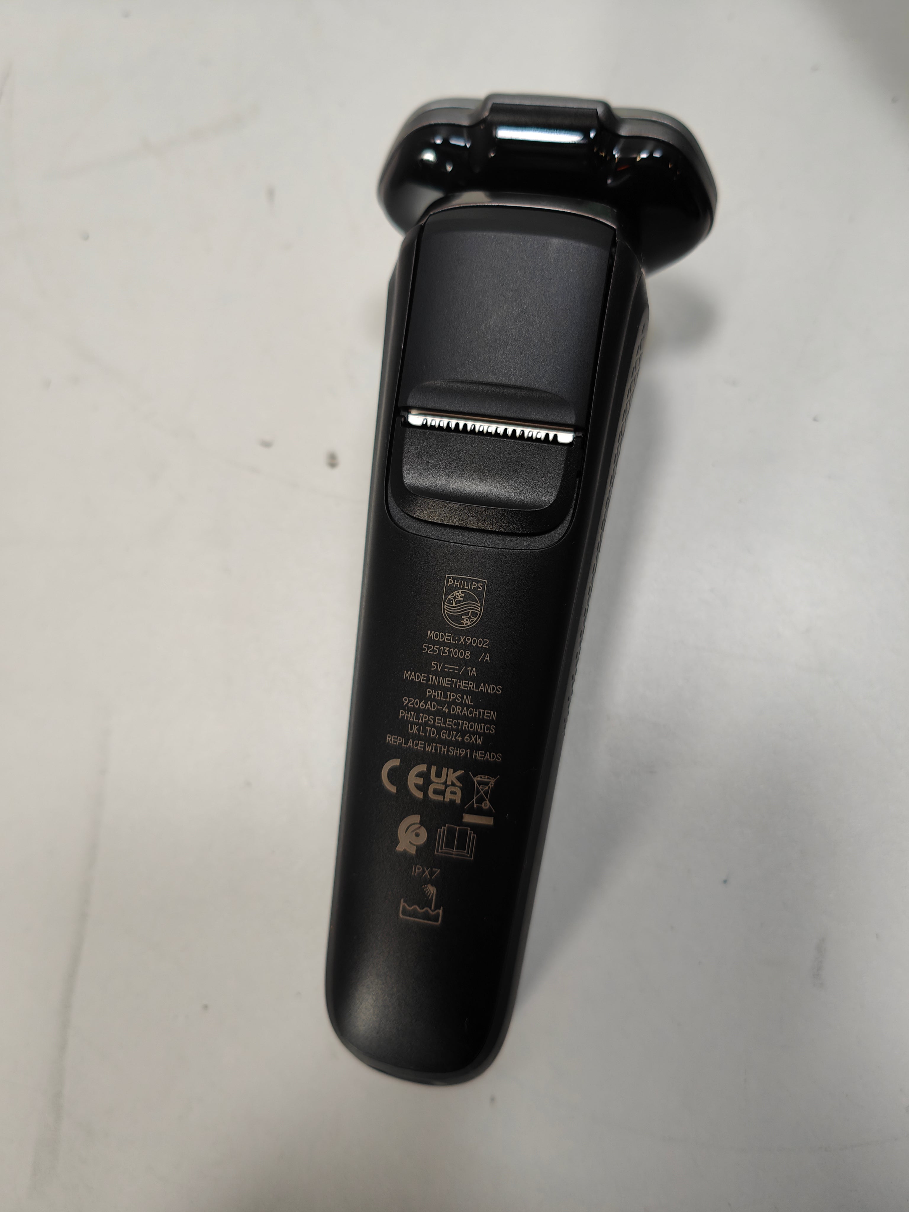 Philips Rasierer i9000 Prestige Ultra XP9405/11