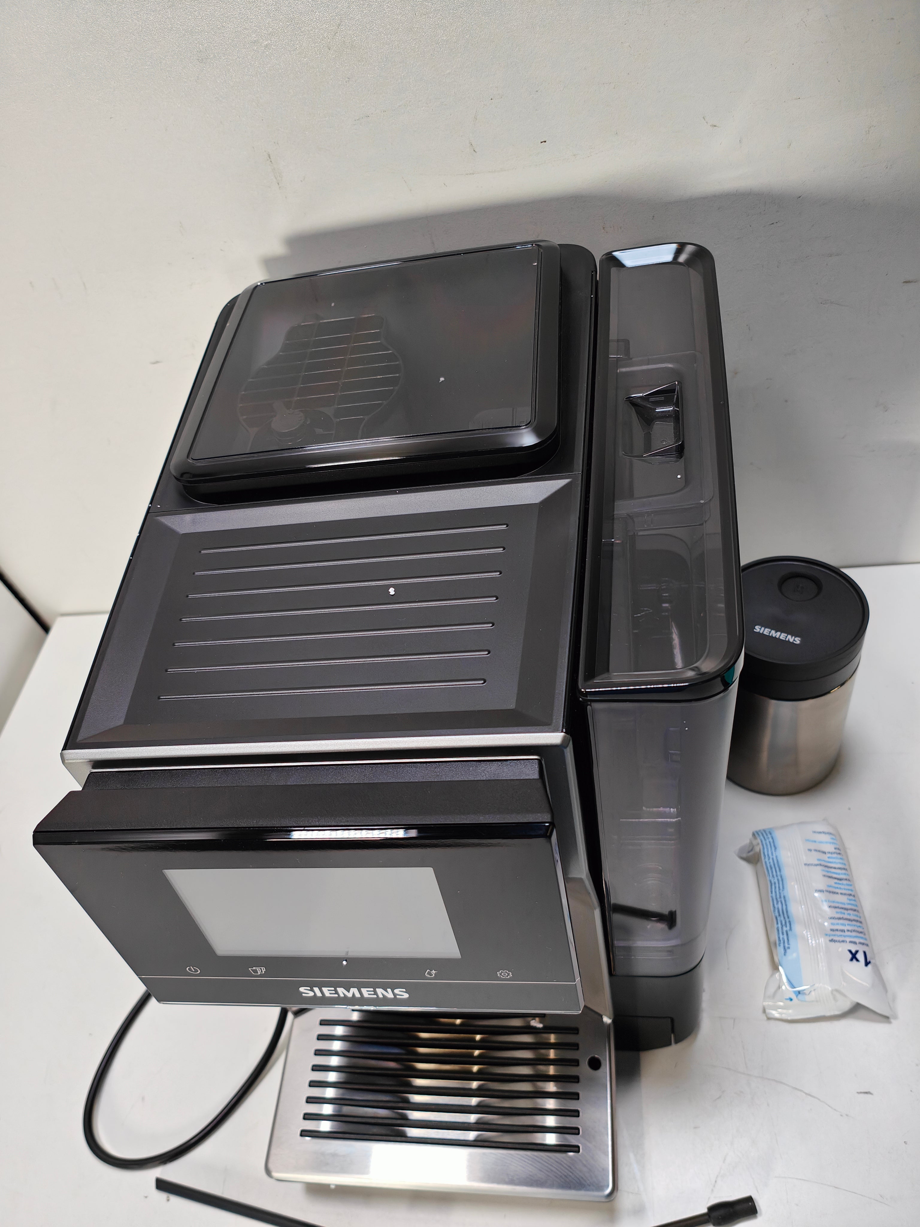 Siemens EQ.700 Classic TP715R07