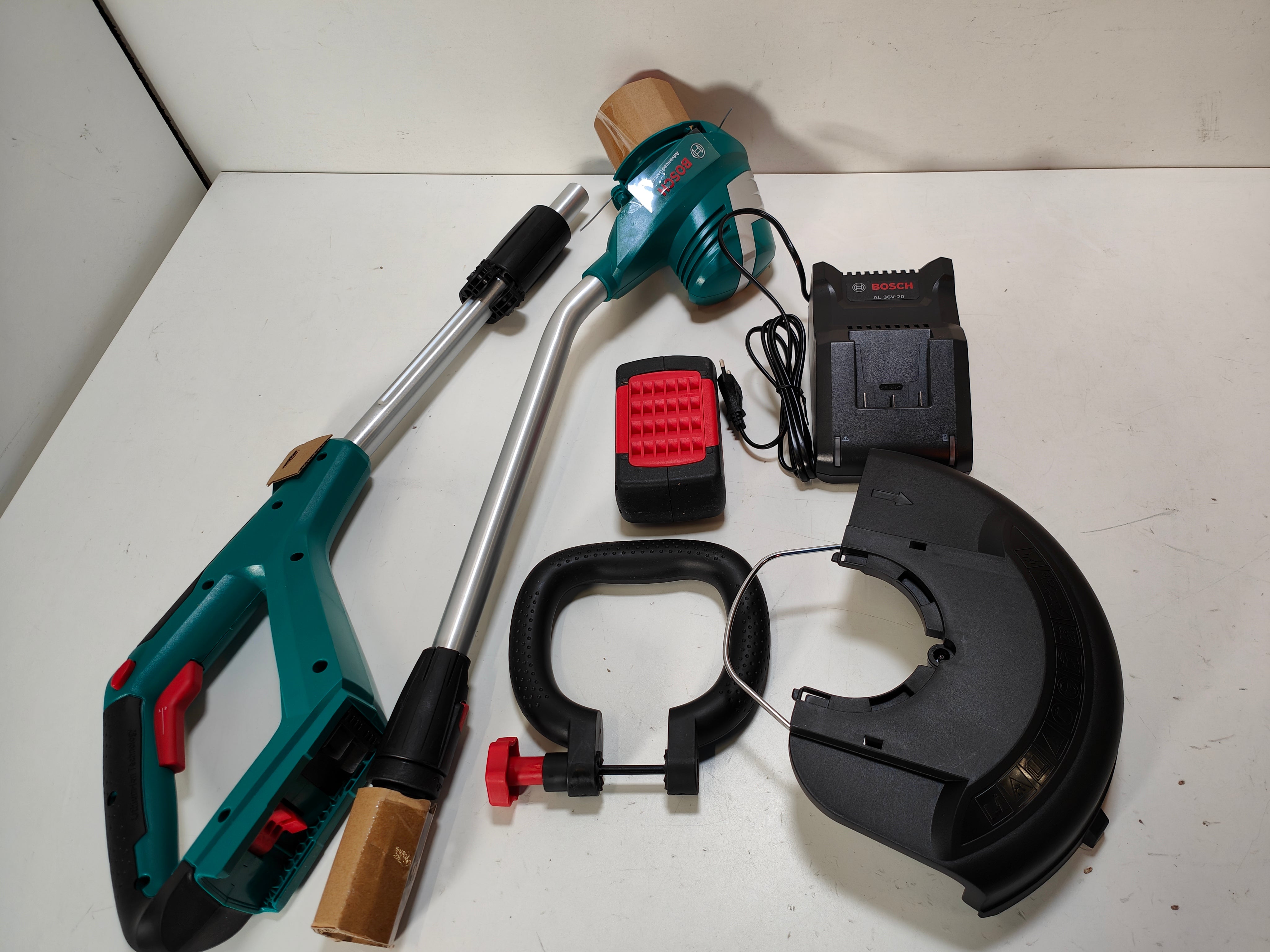 Bosch Advanced Grass Cut 36 Li