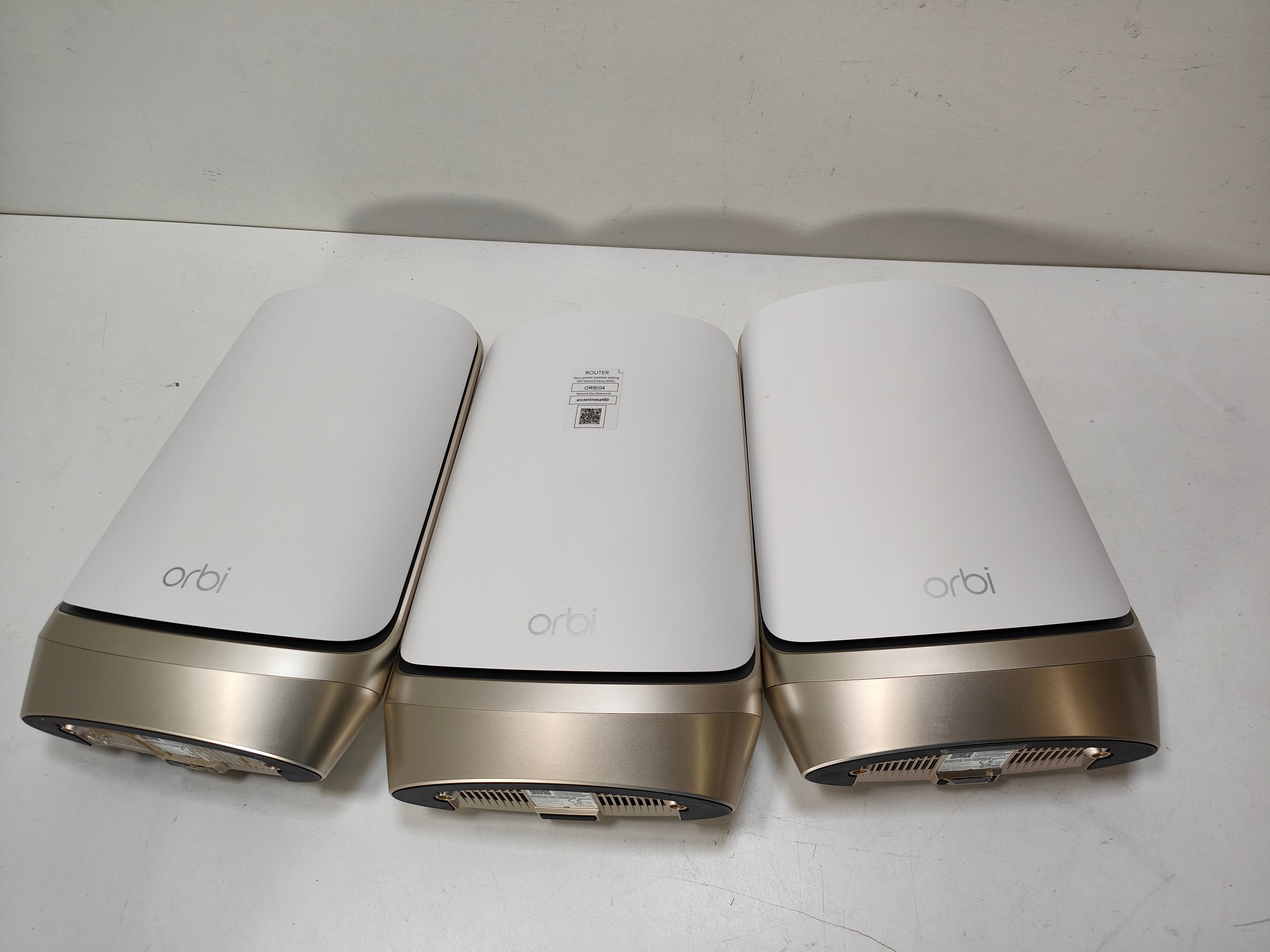 Netgear Orbi mesh wifi 6E RBKE963 3-pack