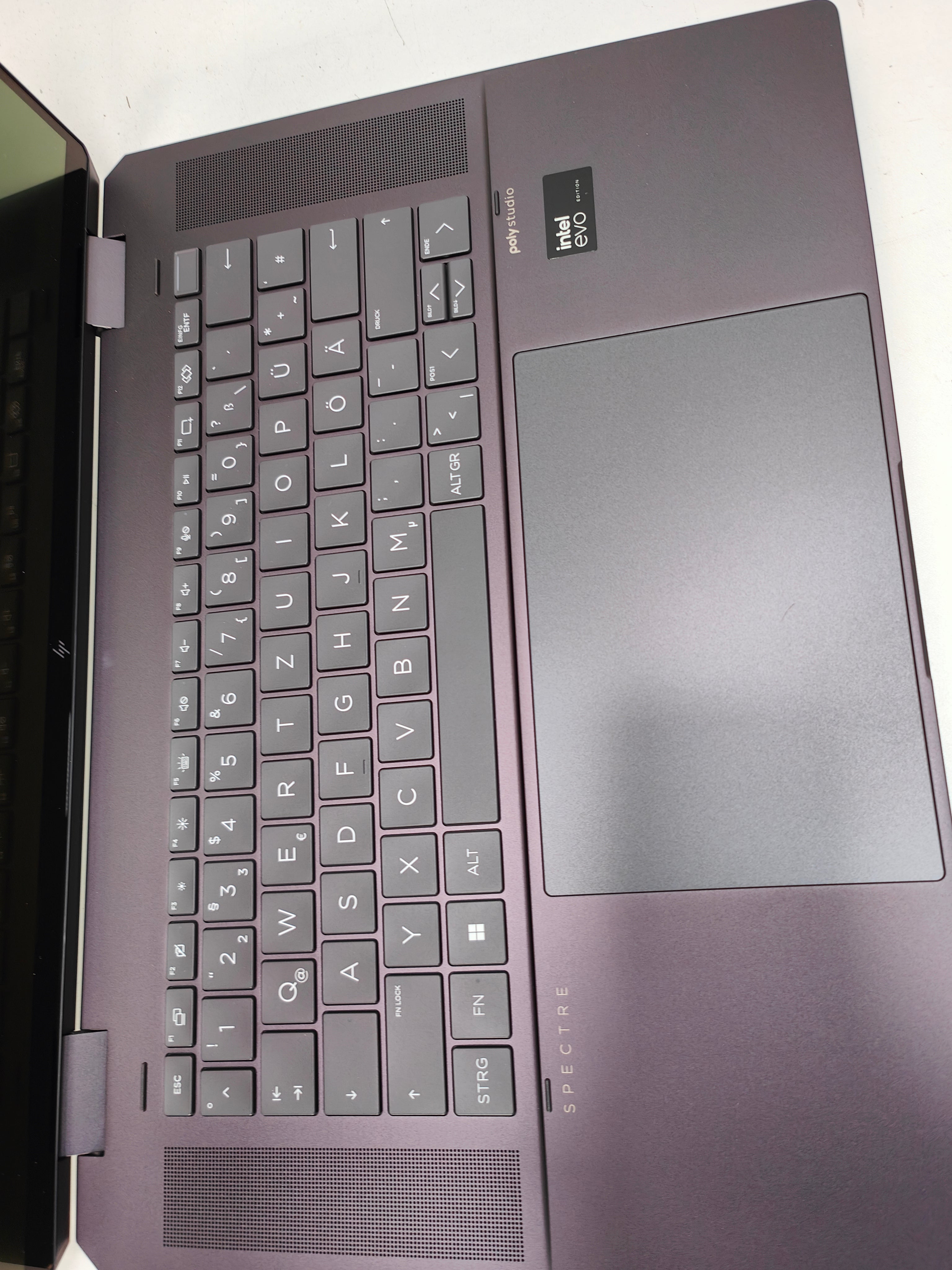 HP Spectre x360 16-aa0074ng QWERTZ