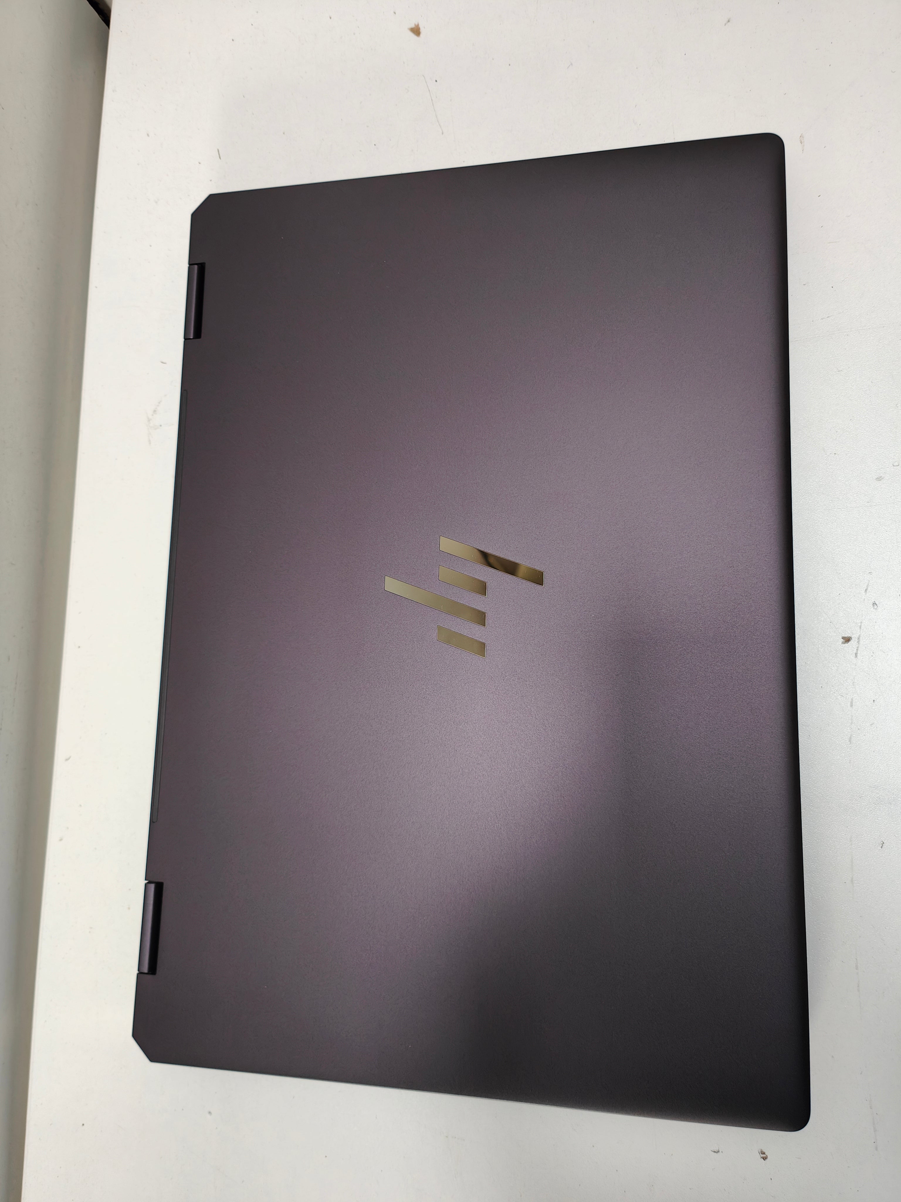 HP Spectre x360 16-aa0074ng QWERTZ