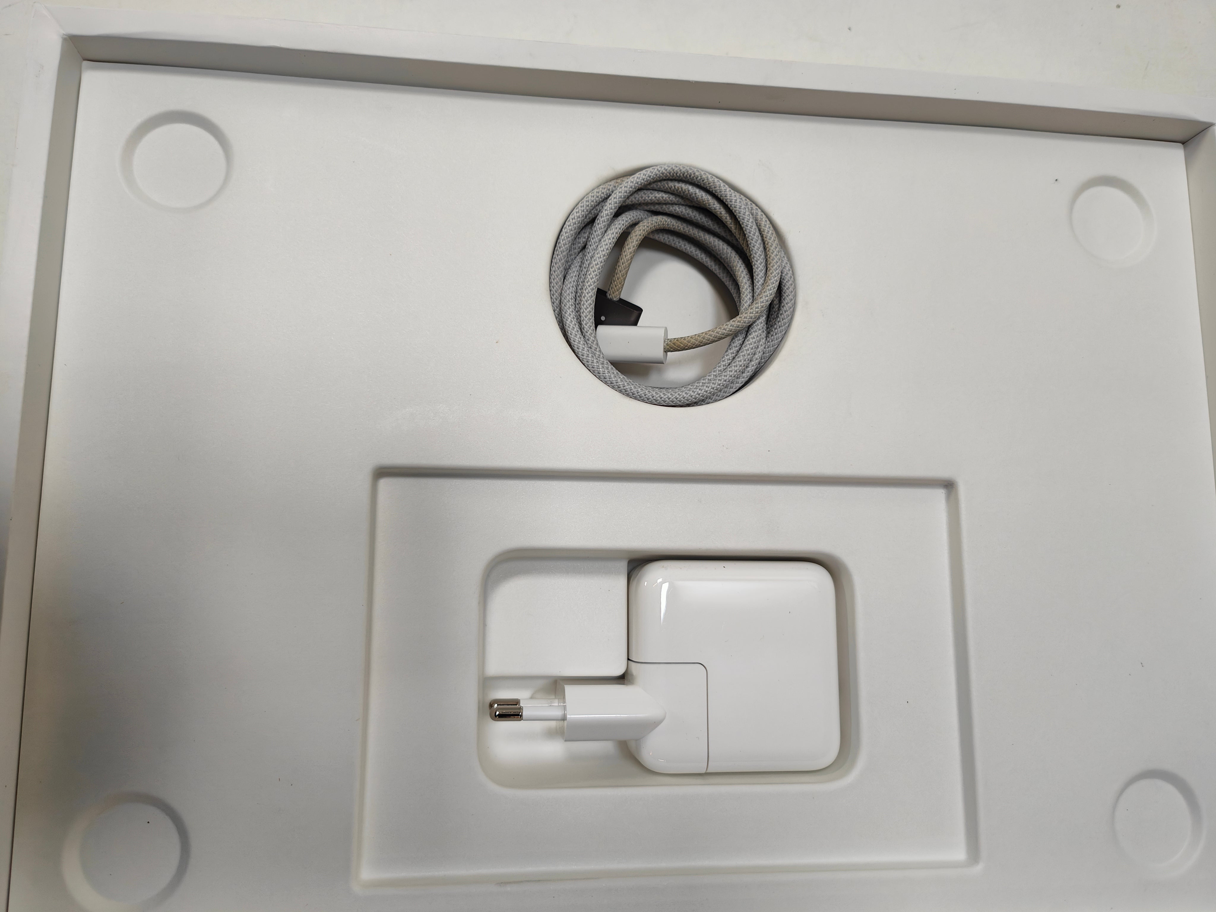 Apple MacBook Air 13" (2024) M3 (8/10) 16GB/256GB Spacegrijs AZERTY