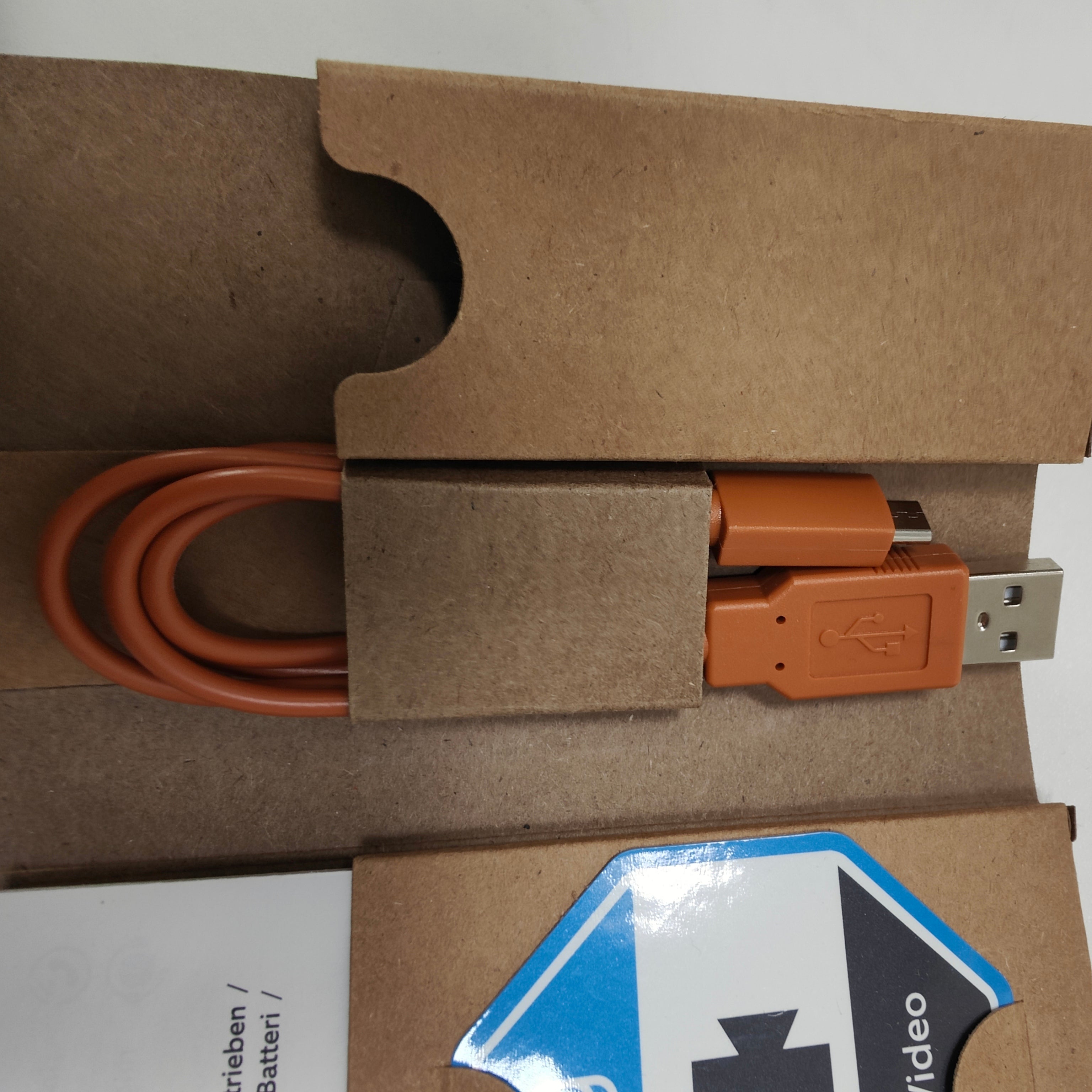 Ring Stick Up Cam Batterie - Blanc - 2023 - UE