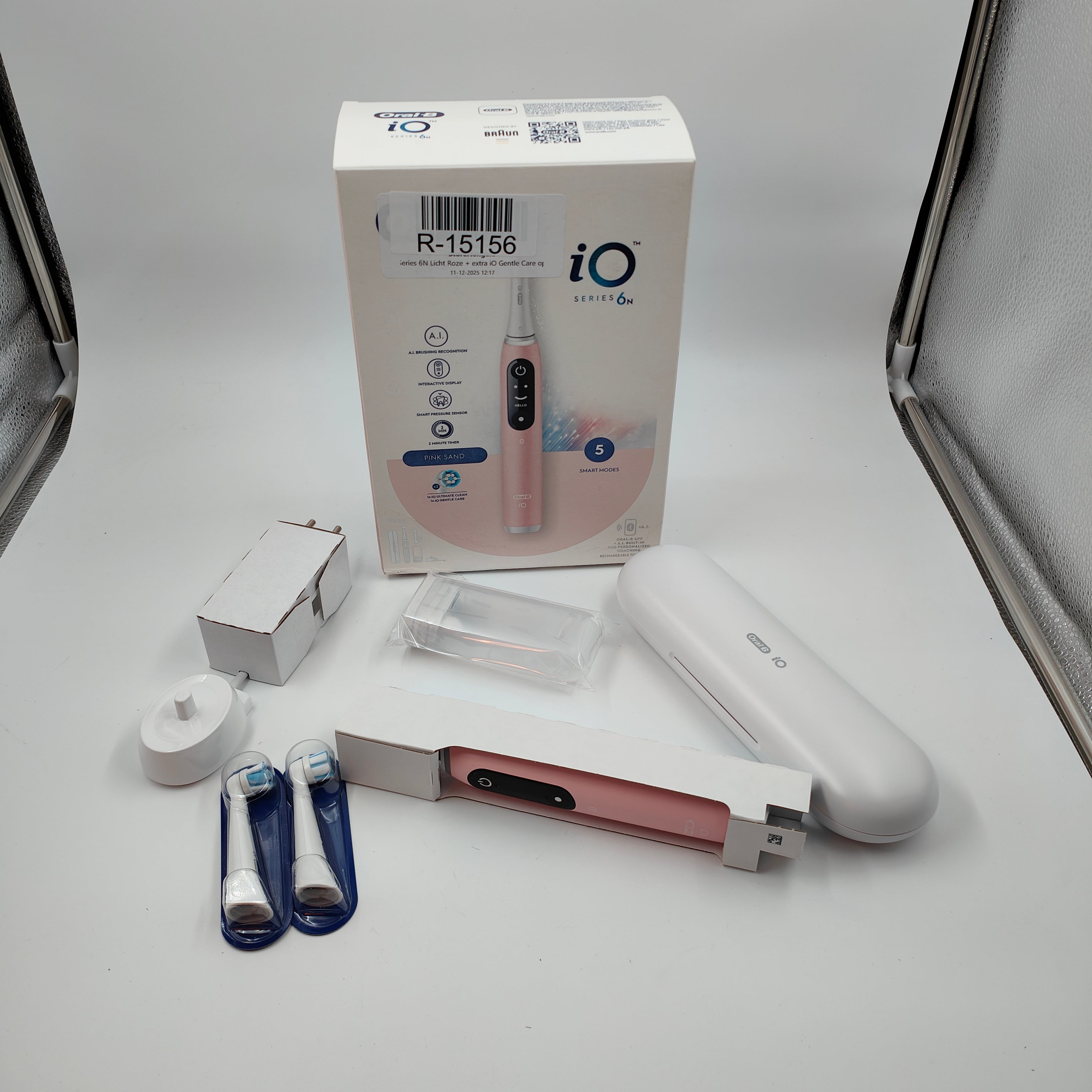 Oral-B iO Series 6N Licht Roze + extra iO Gentle Care opzetb