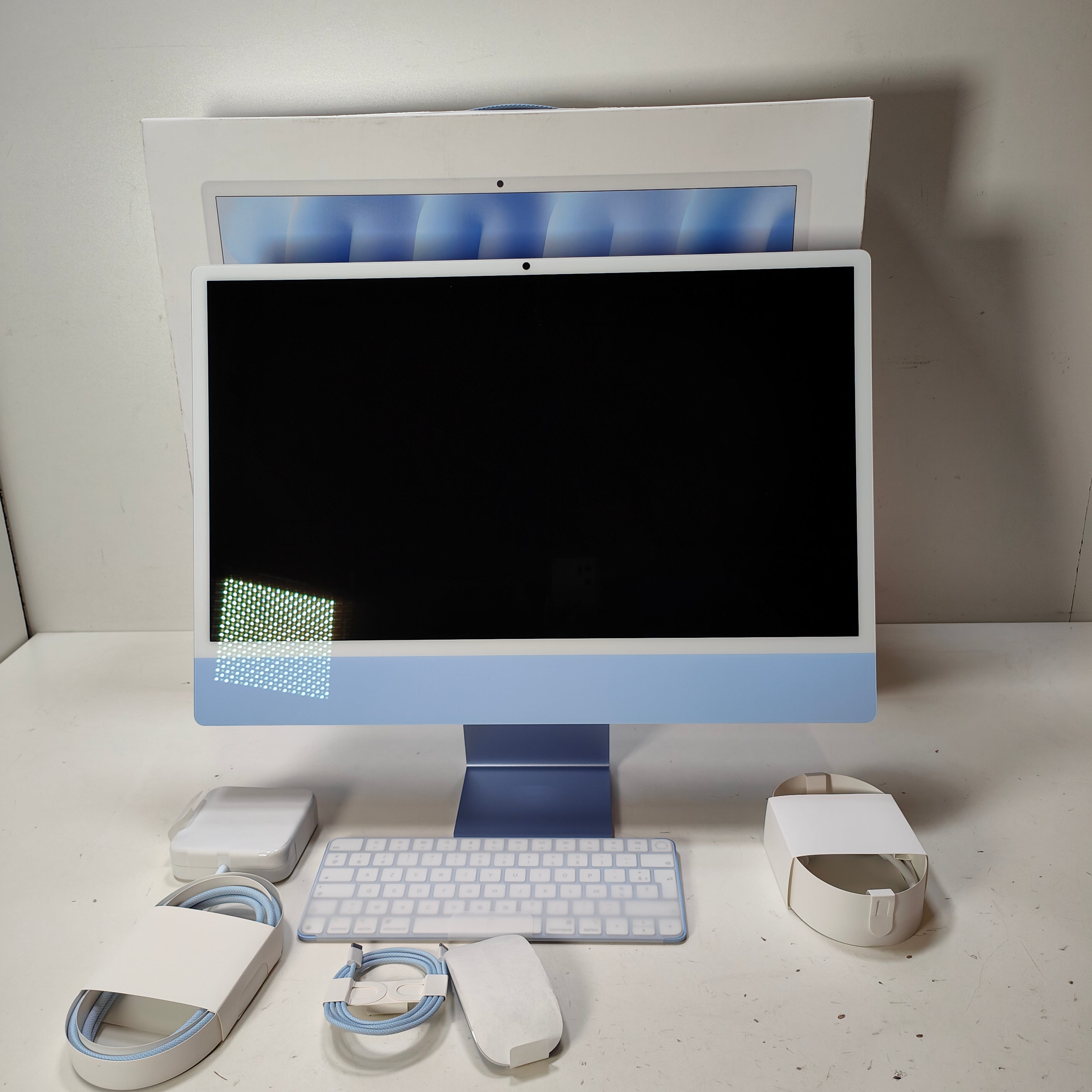 Apple iMac 24" (2024) M4 (10/10) 24GB/1TB Blue AZERTY