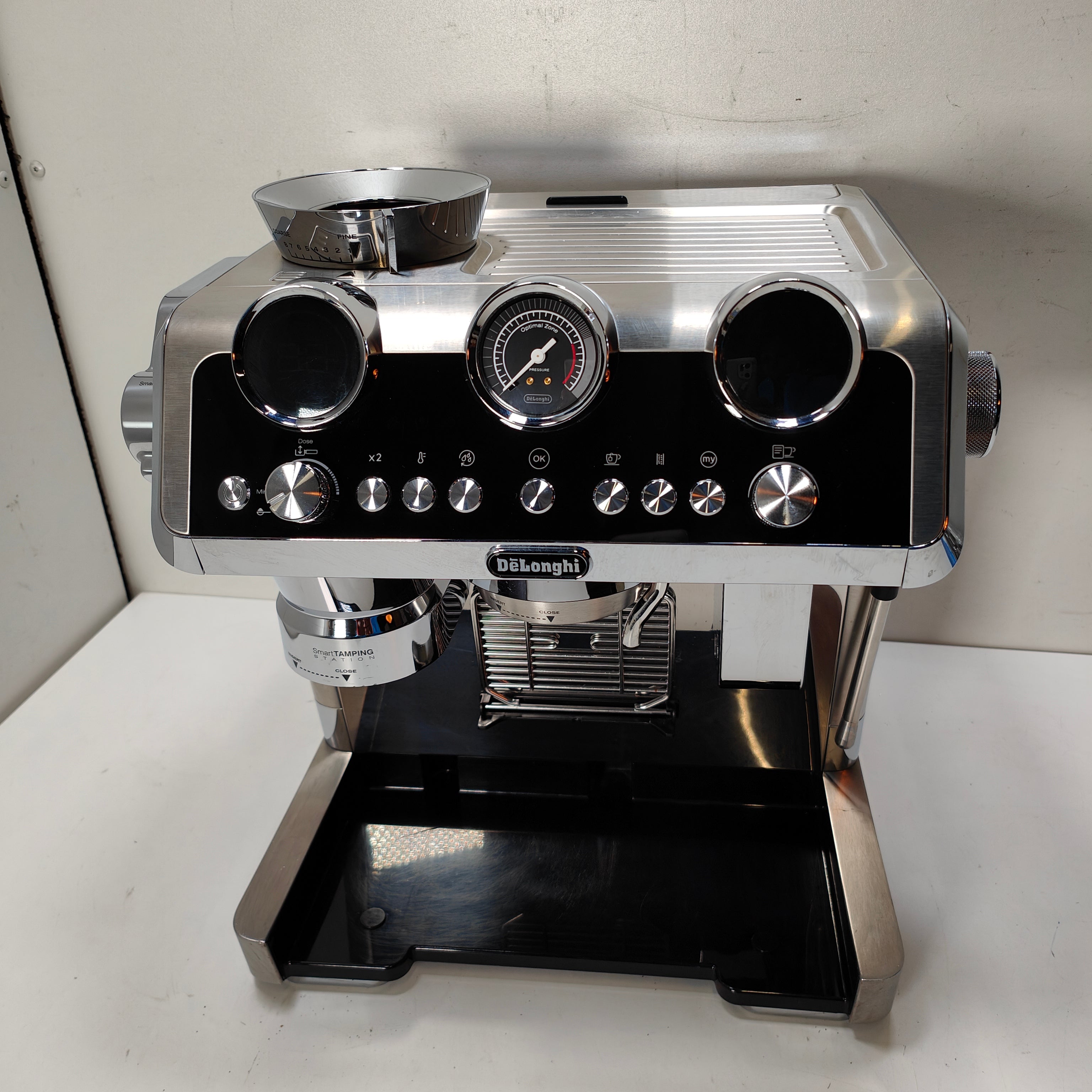 DeLonghi The Specialist Master EC9865.M