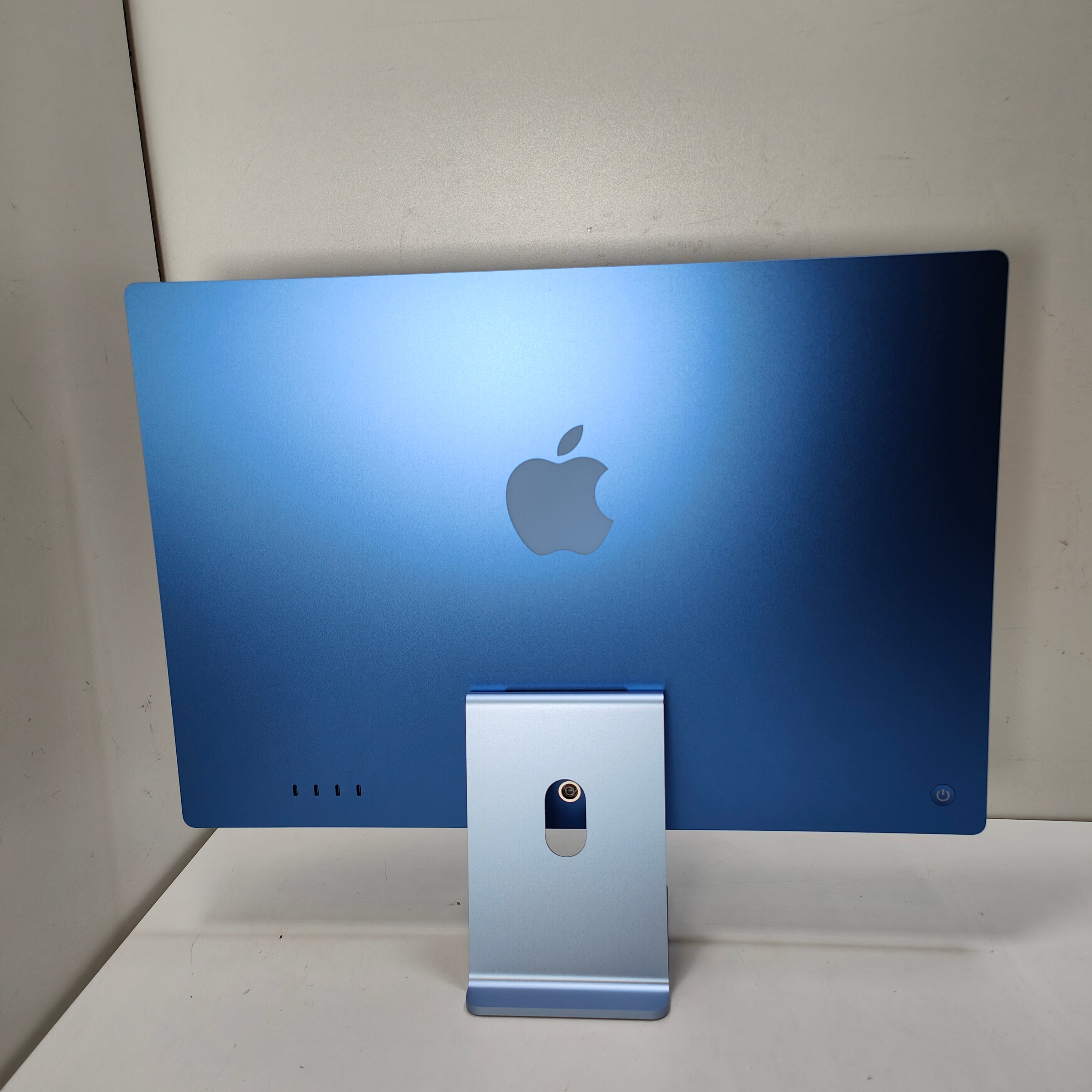 Apple iMac 24" (2024) M4 (10/10) 24 Go/1 To Bleu AZERTY