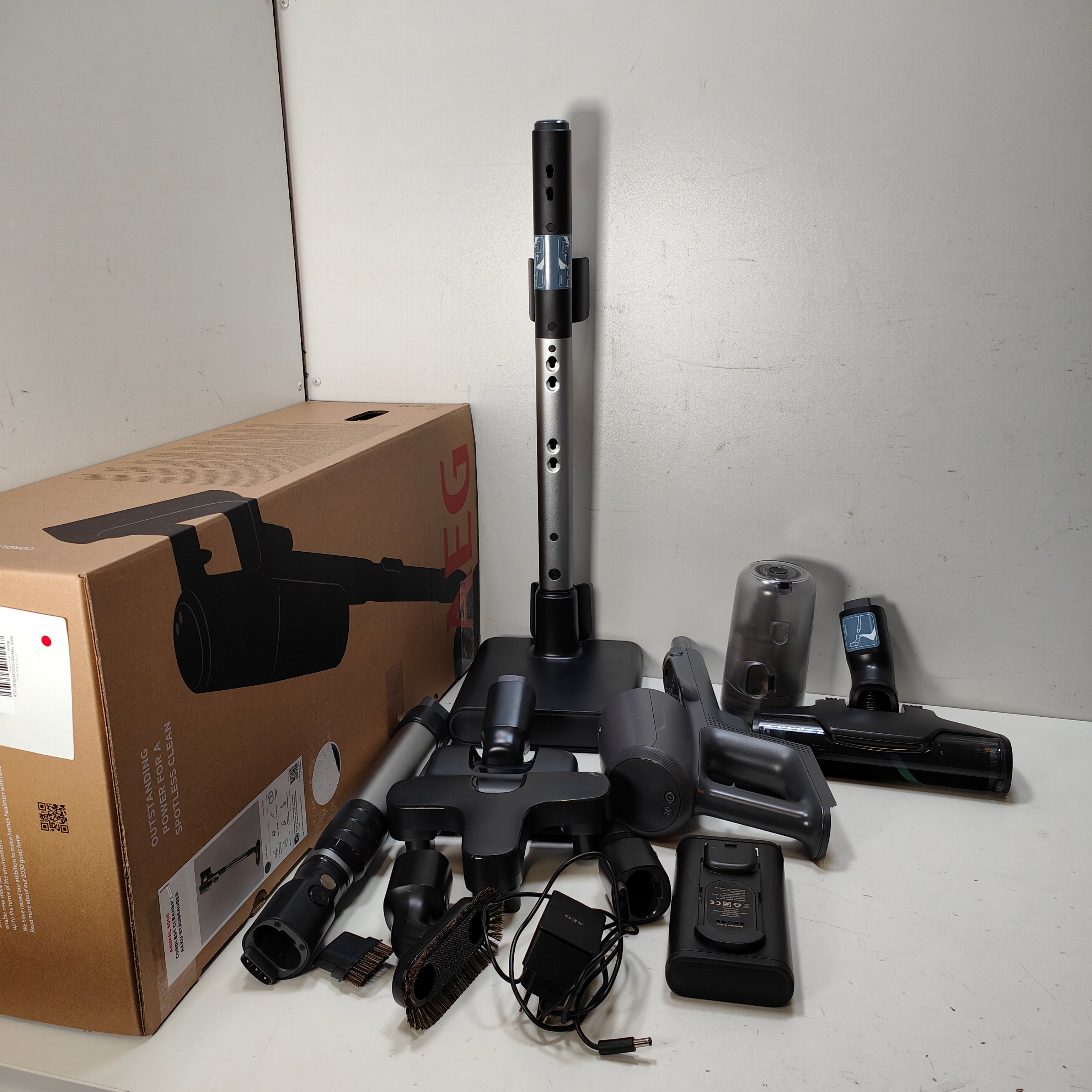 AEG AP82AF25DG ANIMAL 8000