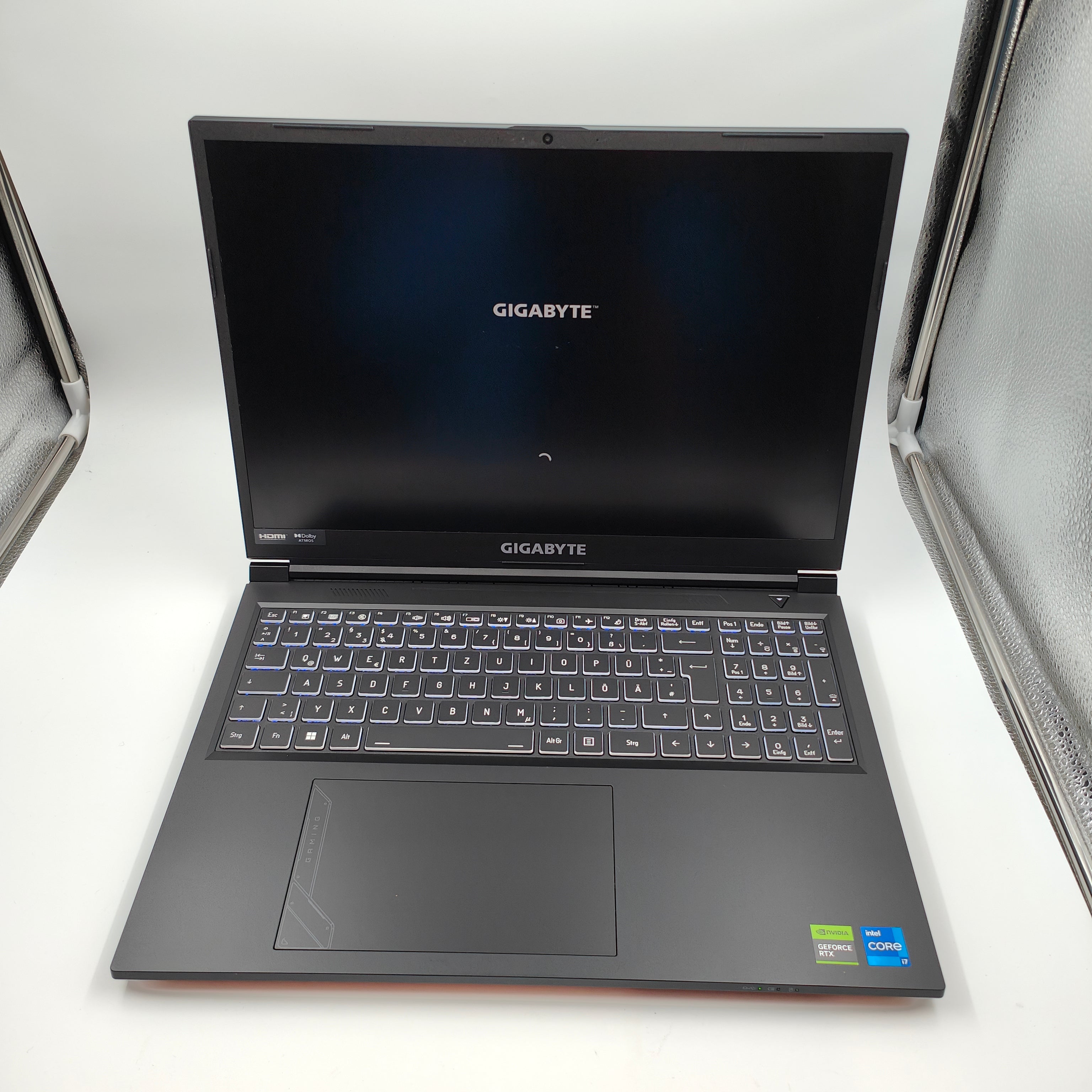 Gigabyte G6 KF-73DE854KH QWERTZ