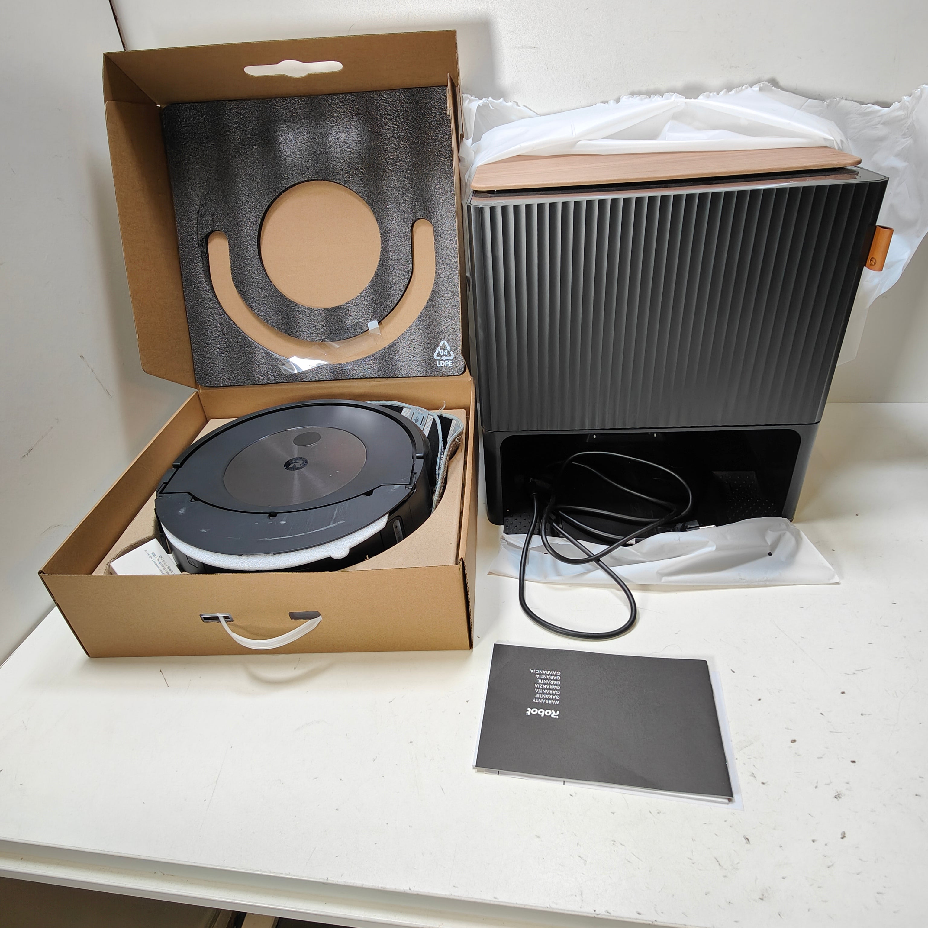 iRobot Roomba Combo j9+