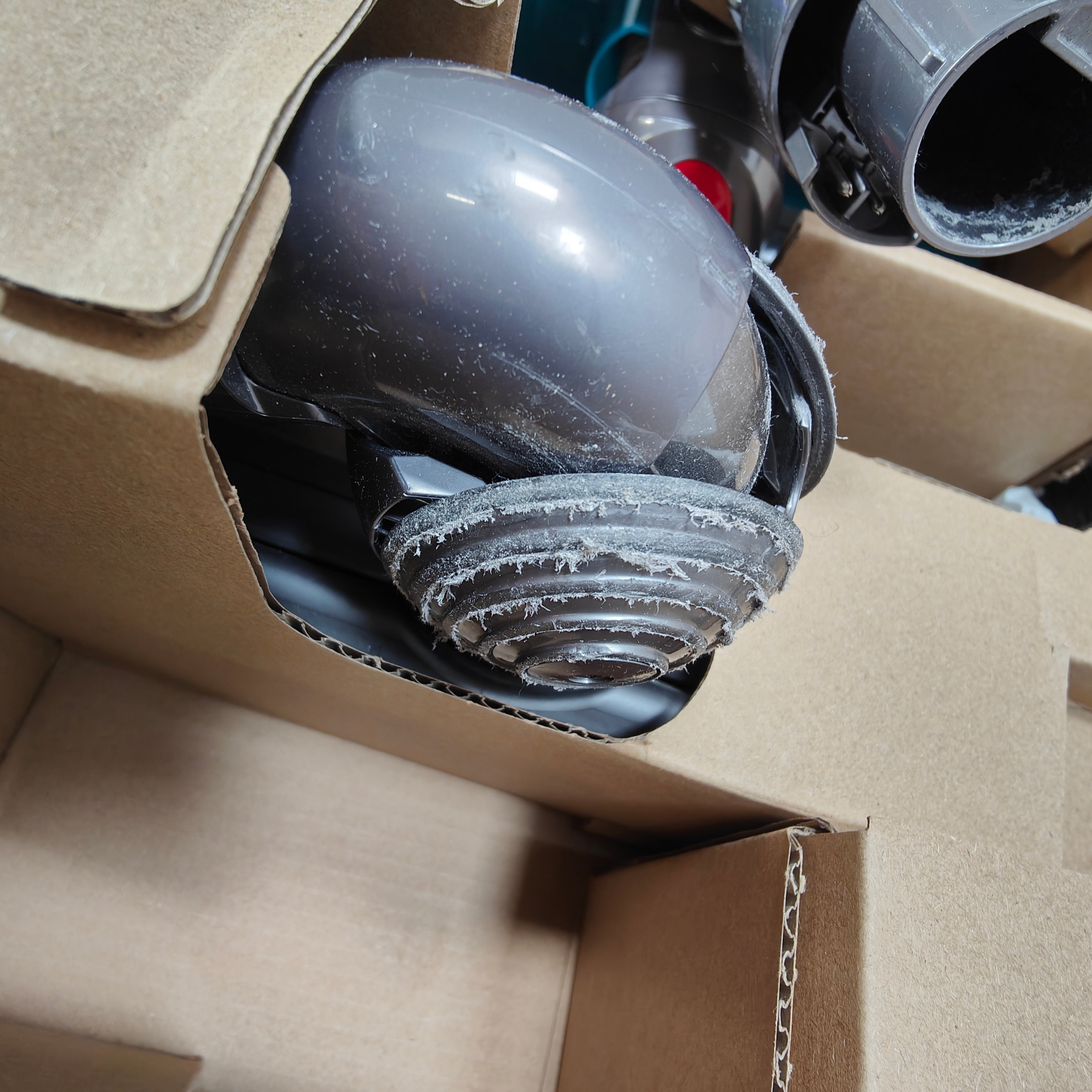 Dyson V15s Detect Submarine