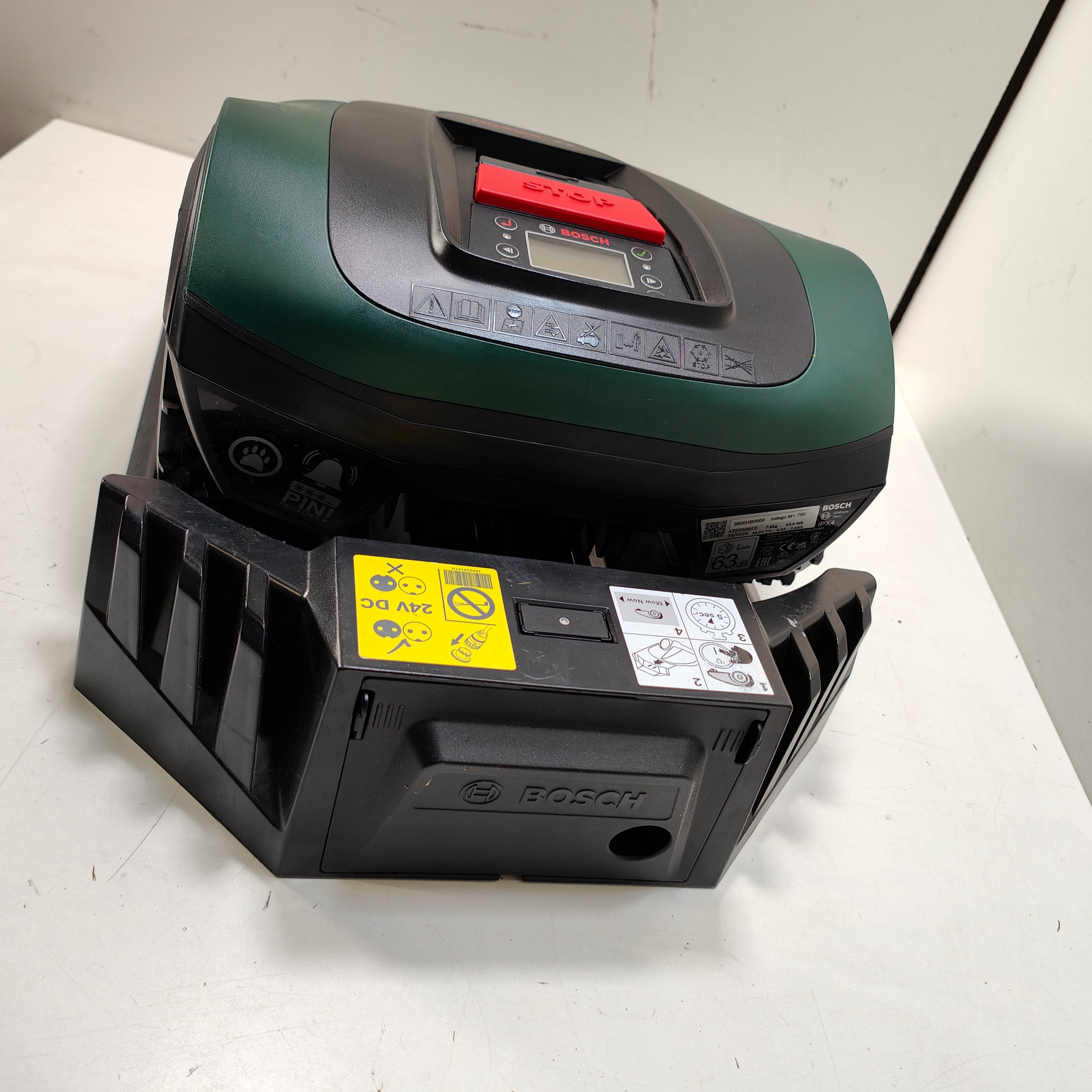 Bosch Indego M + 700