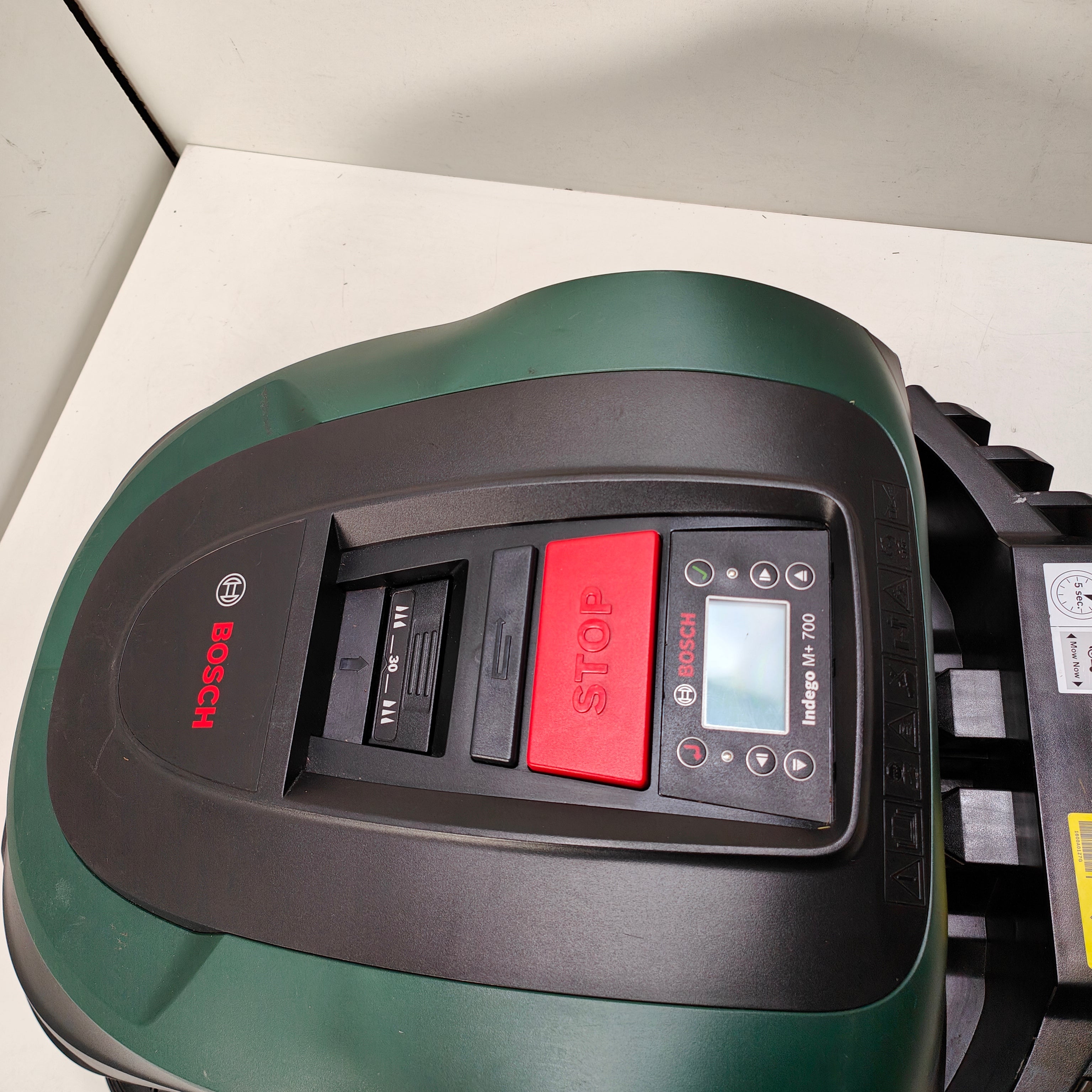 Bosch Indego M + 700