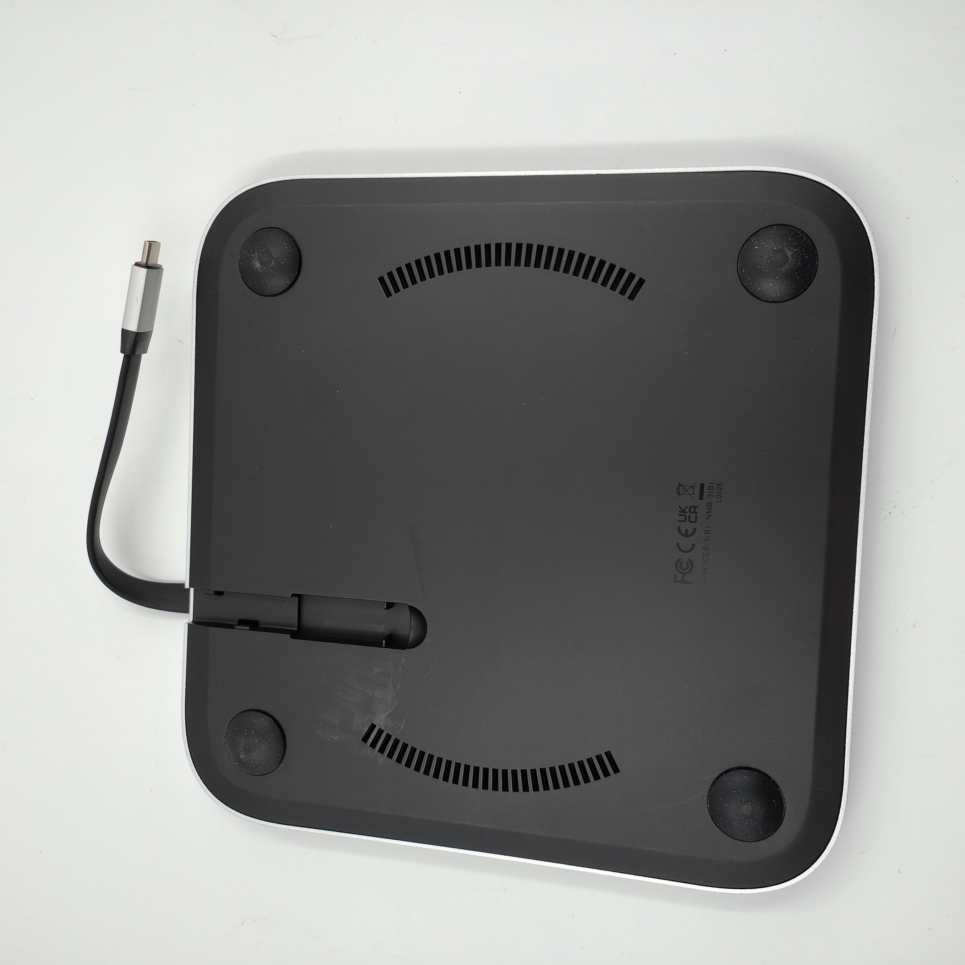 Satechi Aluminium Mac Mini Ständer Hub Silber