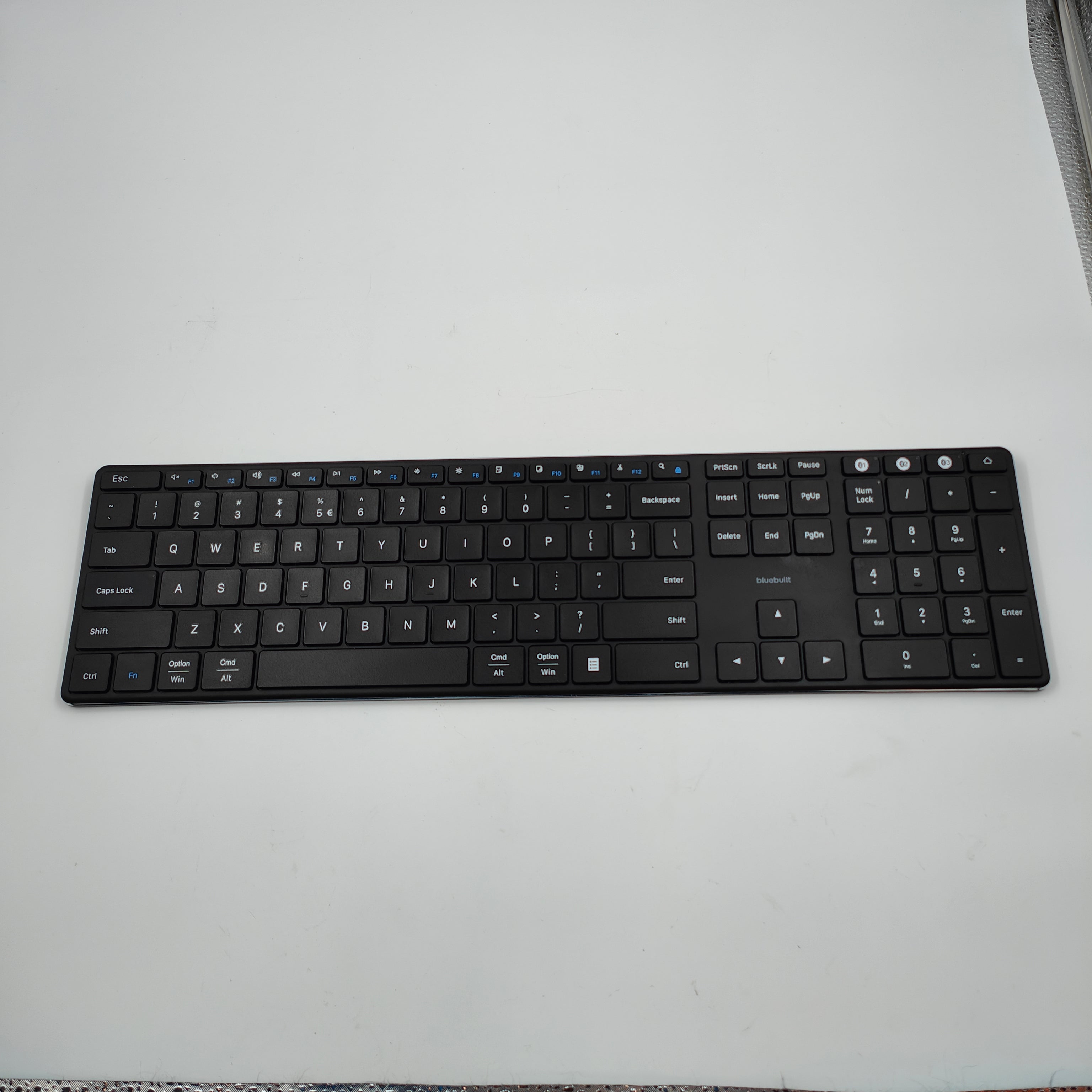 BlueBuilt Wireless Bluetooth Keyboard Pro QWERTY